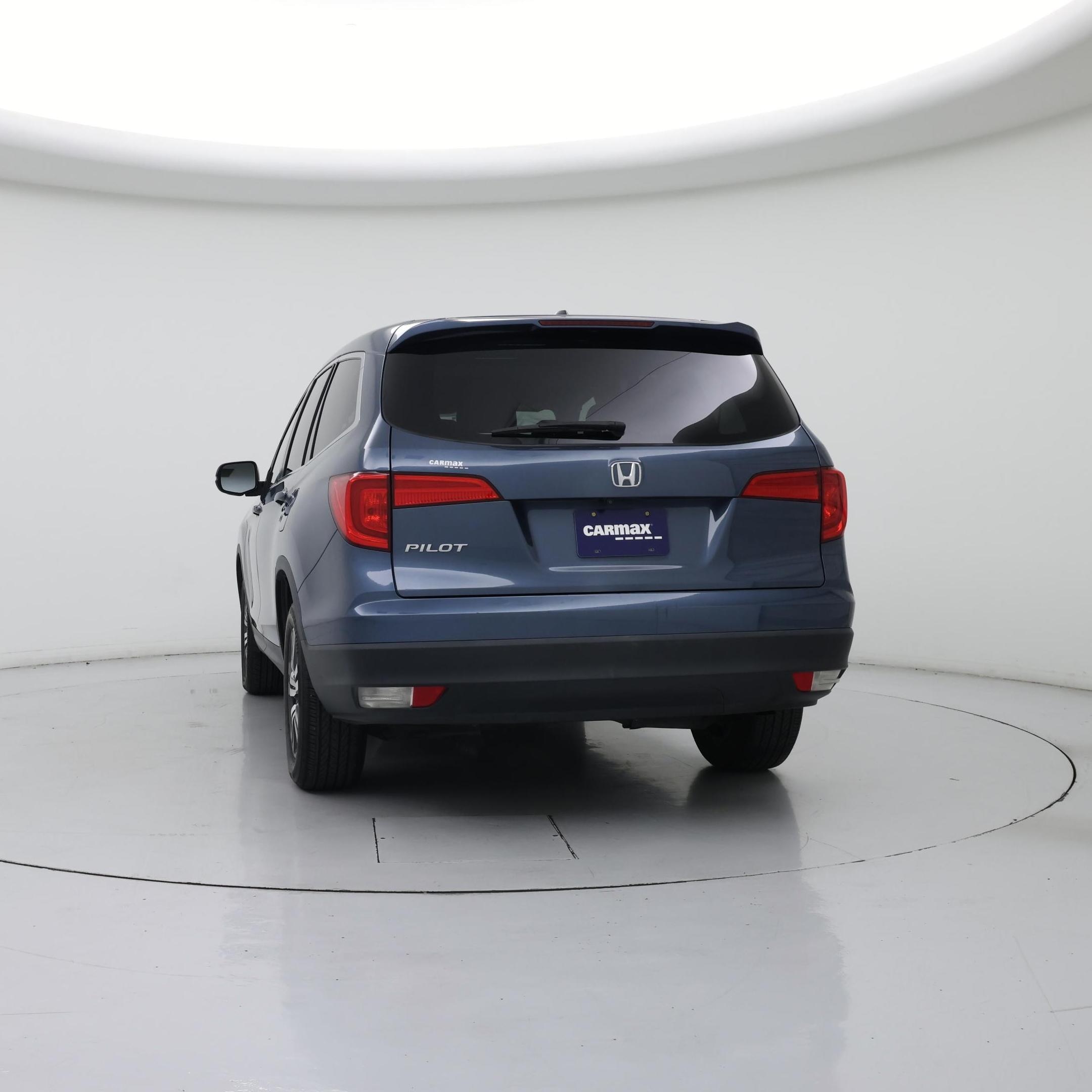 Thumbnail: 2017 Honda Pilot - 6