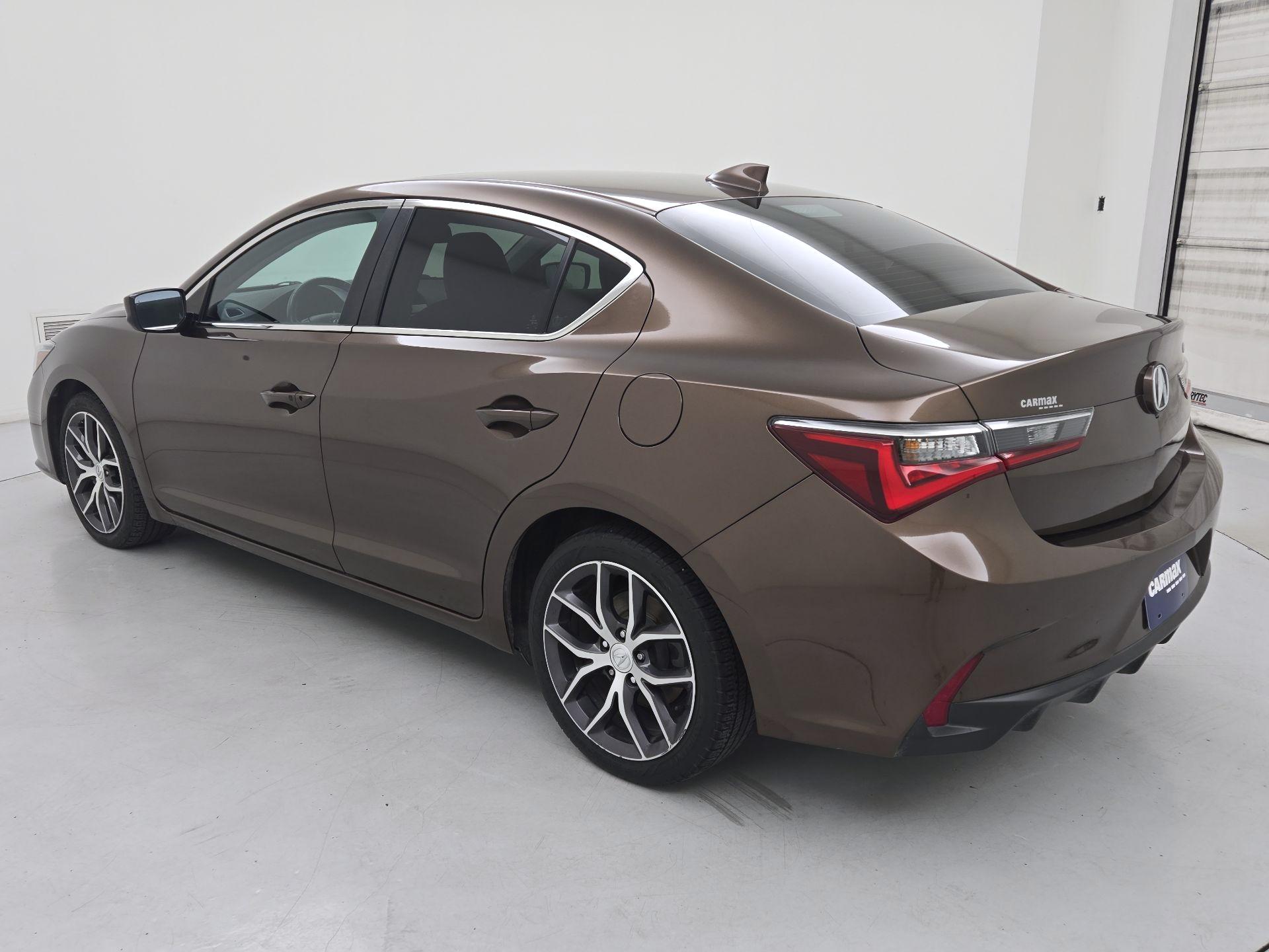 Thumbnail: 2019 Acura ILX - 7
