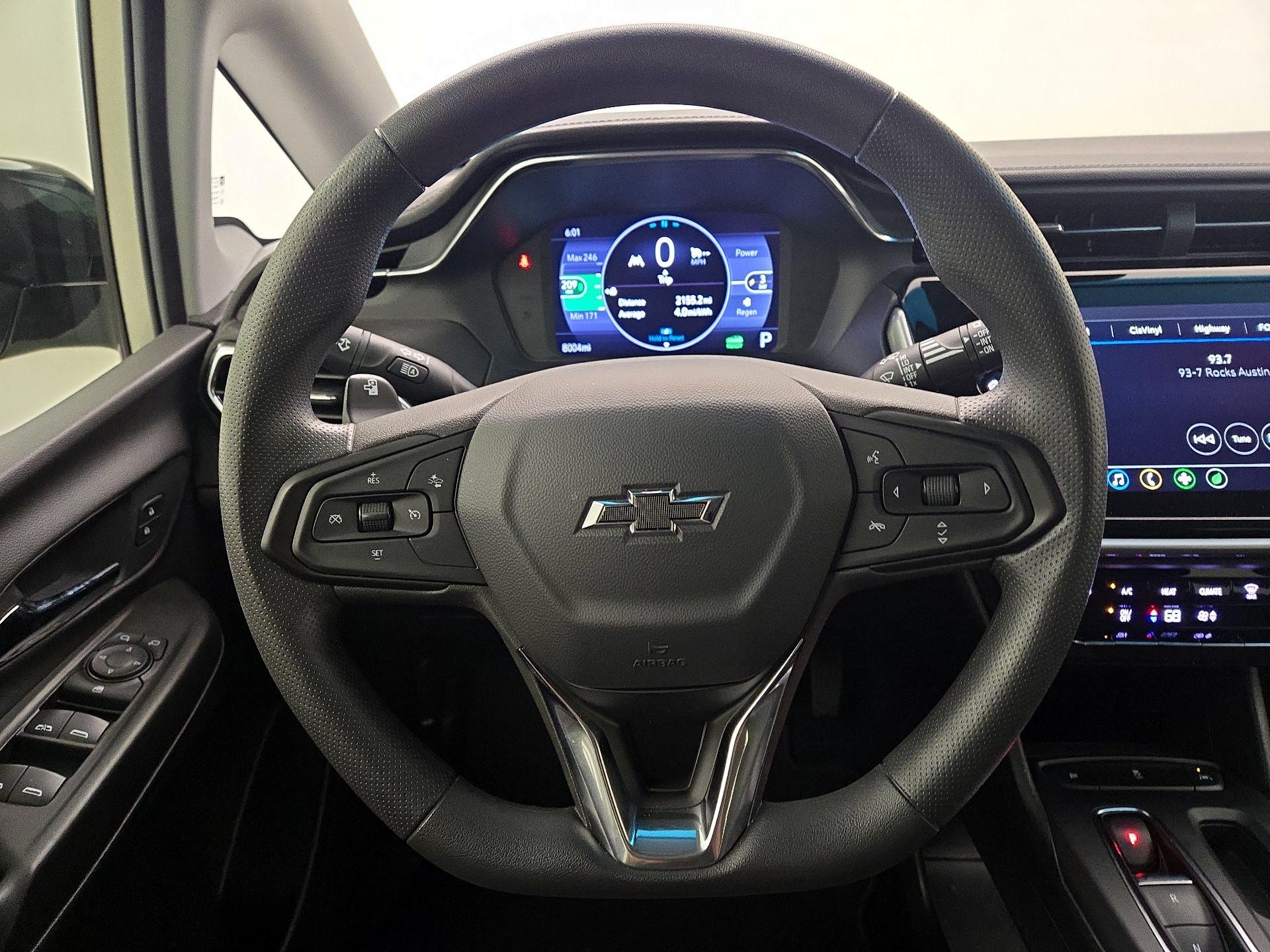 Thumbnail: 2023 Chevrolet Bolt EV - 10