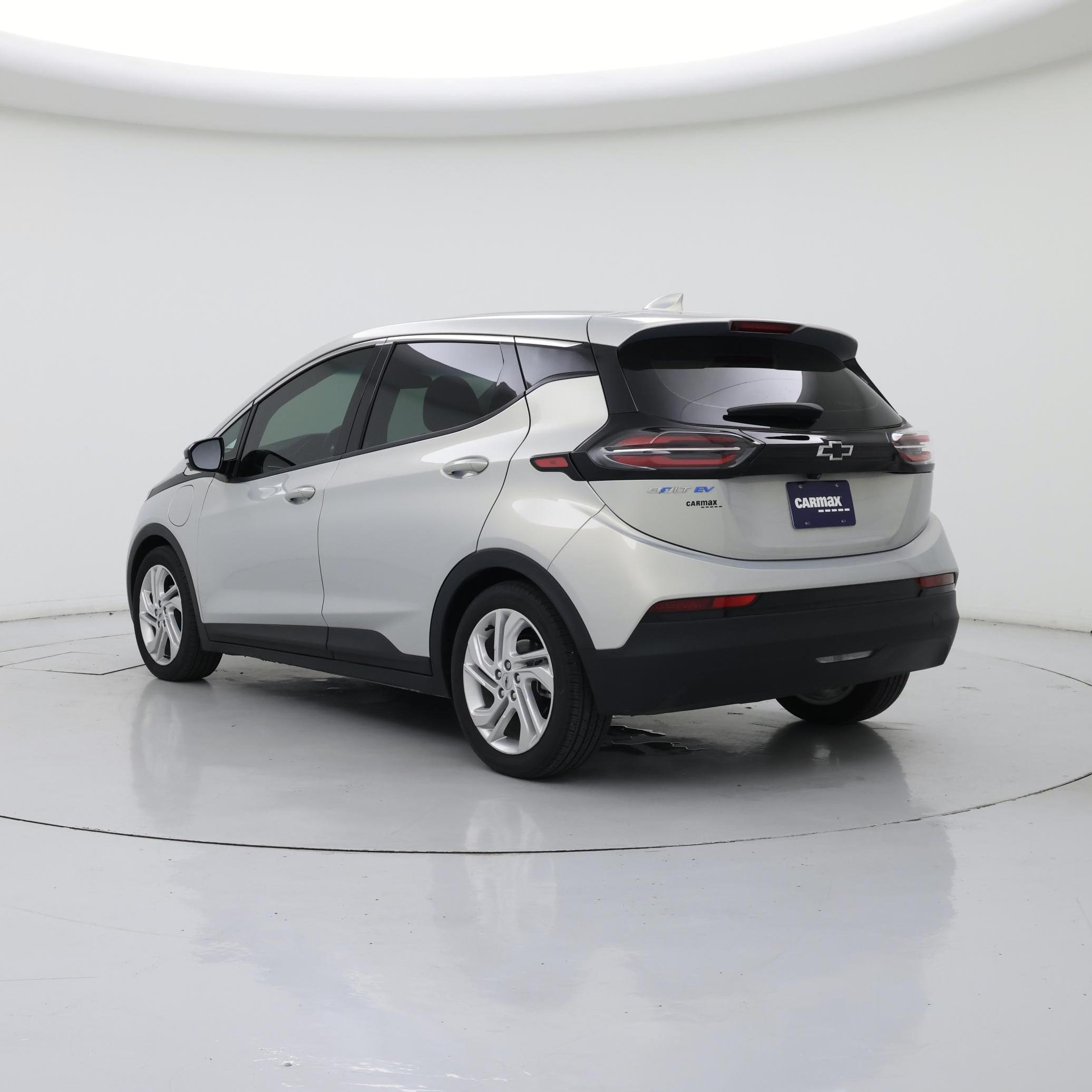 Thumbnail: 2023 Chevrolet Bolt EV - 2