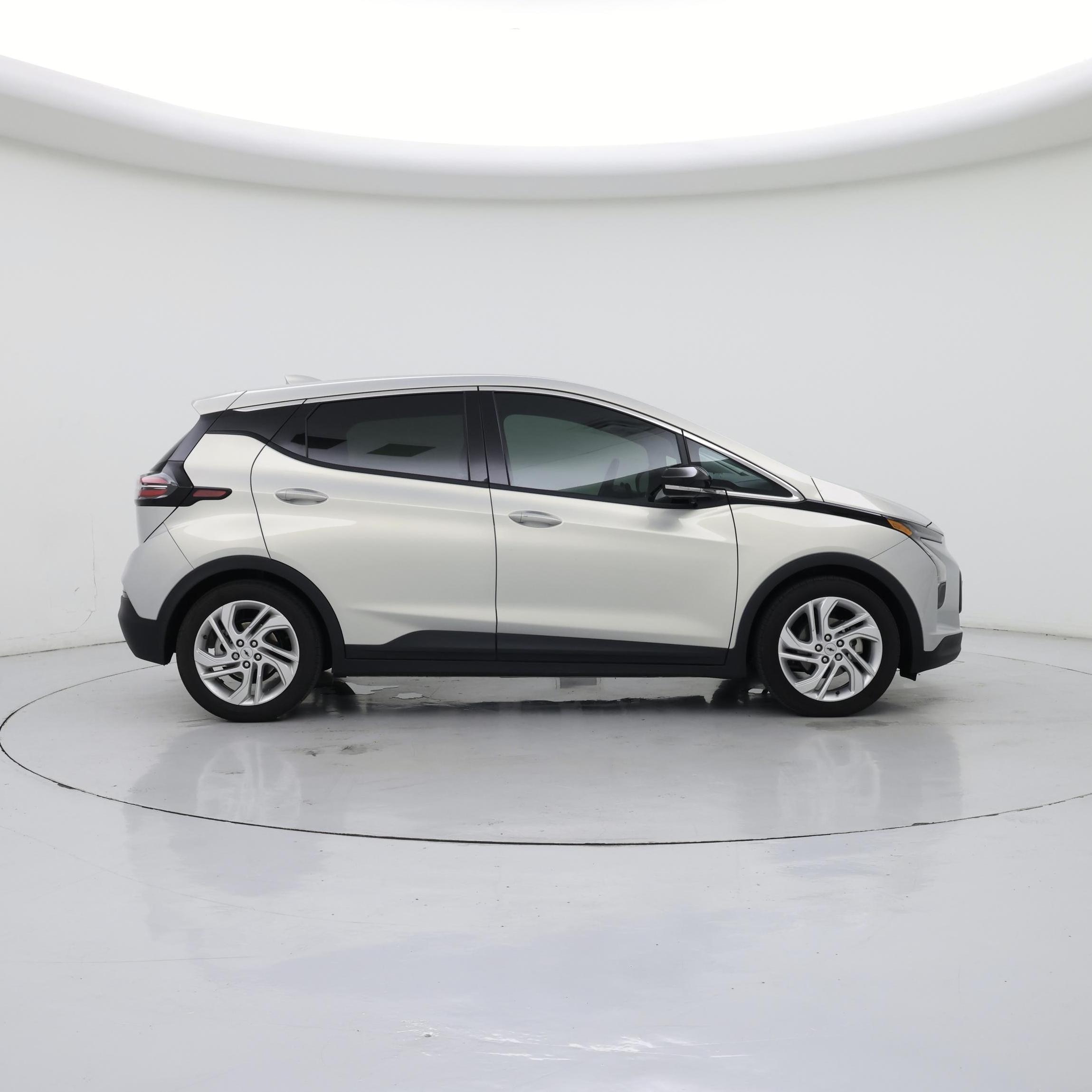 Thumbnail: 2023 Chevrolet Bolt EV - 7