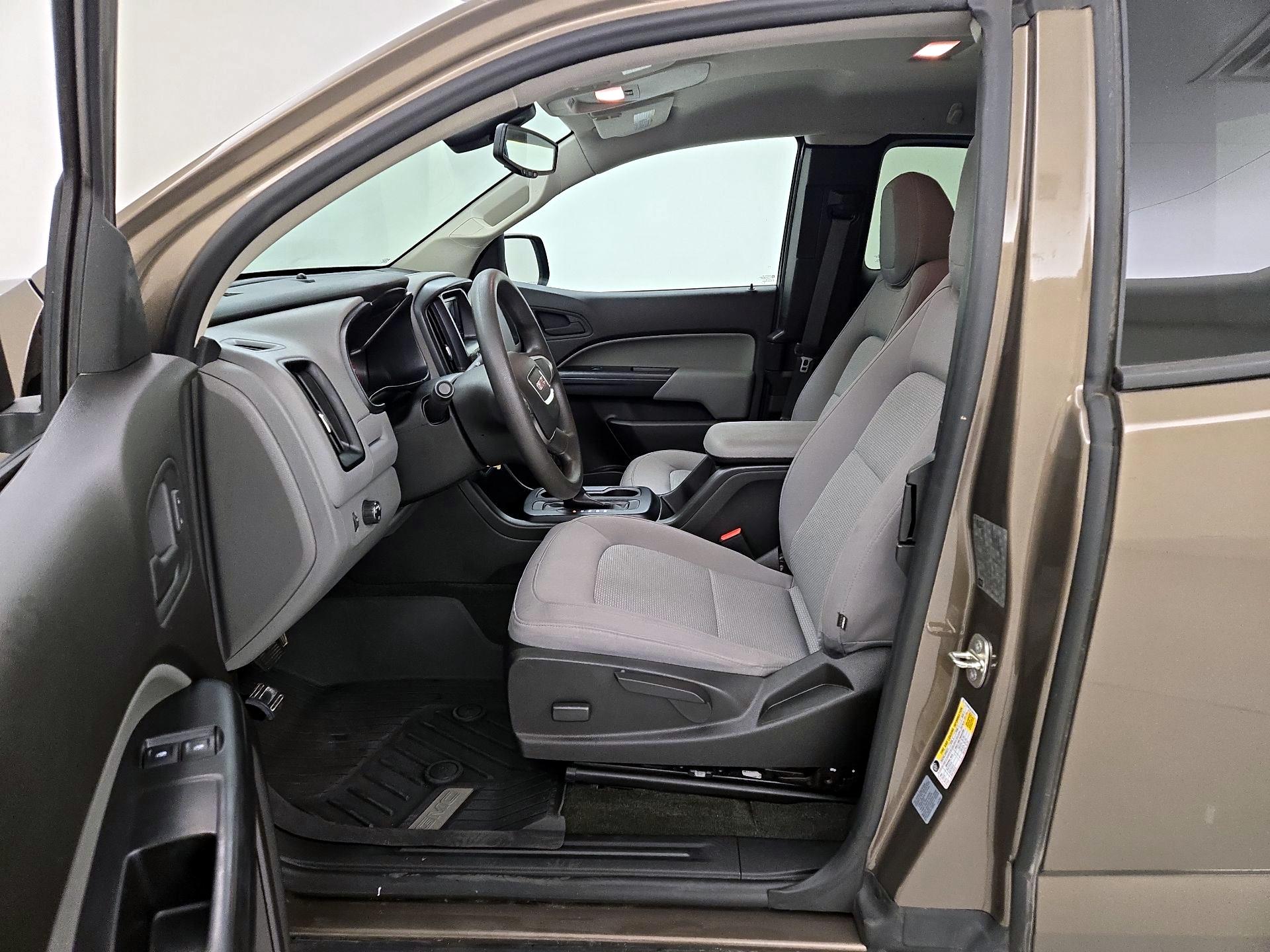 Thumbnail: 2016 GMC Canyon - 11