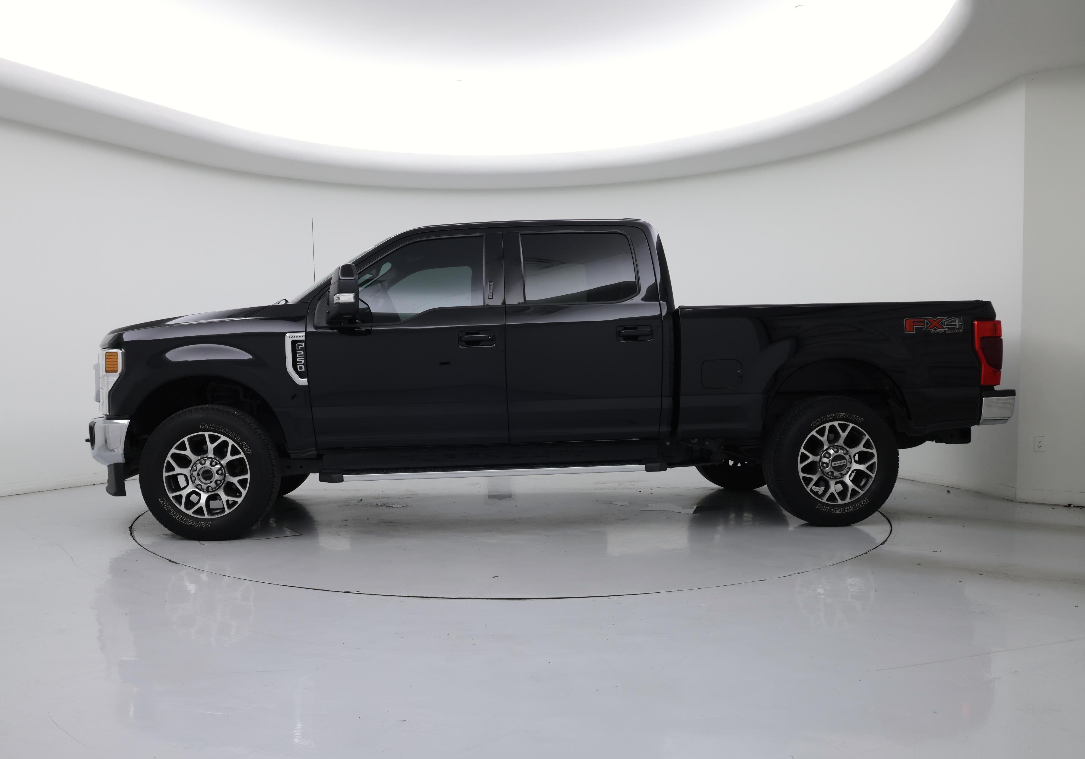 Thumbnail: 2021 Ford F-250 - 3
