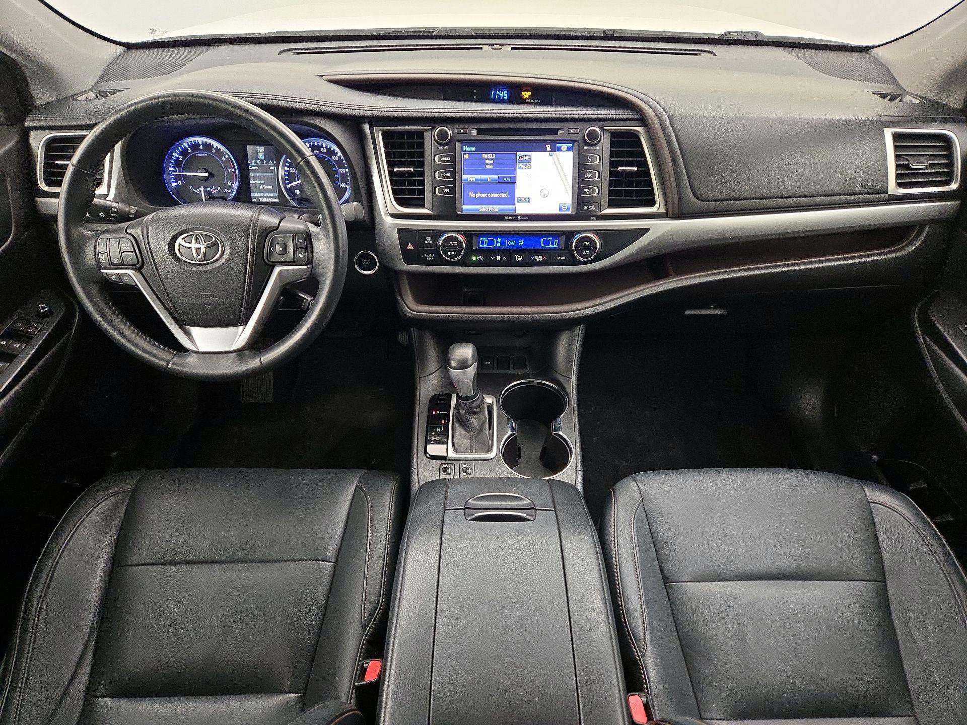 Thumbnail: 2015 Toyota Highlander - 9