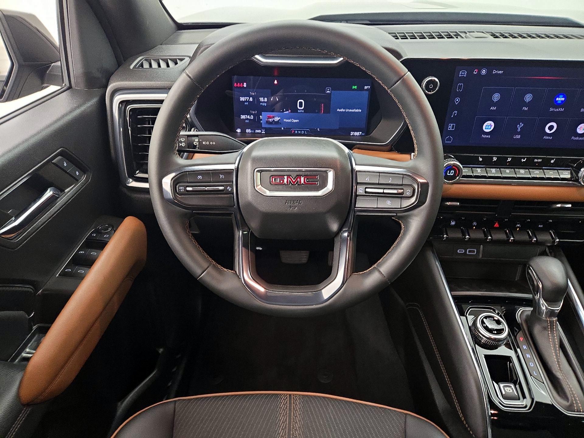 Thumbnail: 2024 GMC Canyon - 10