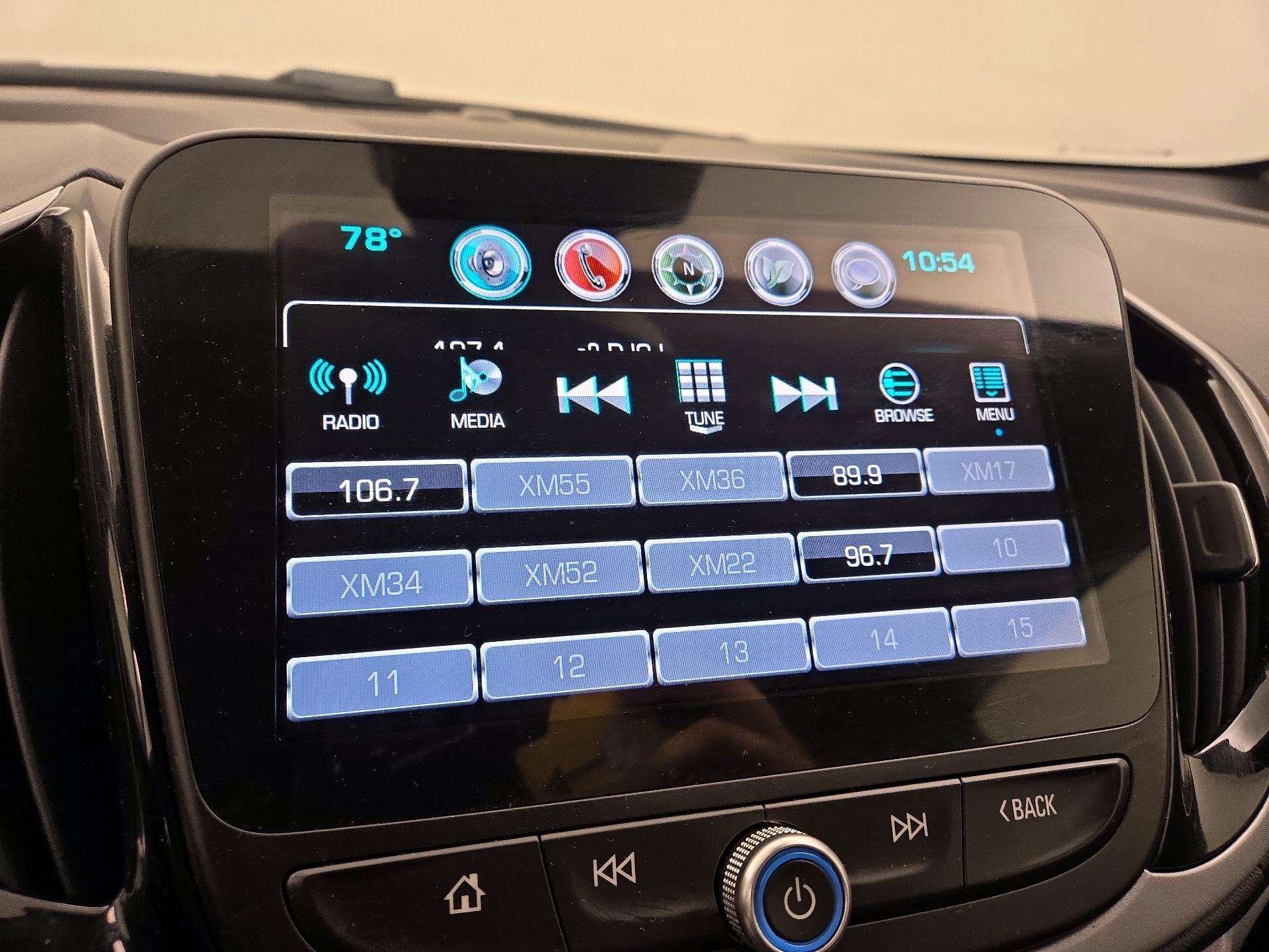 Thumbnail: 2018 Chevrolet Volt - 15