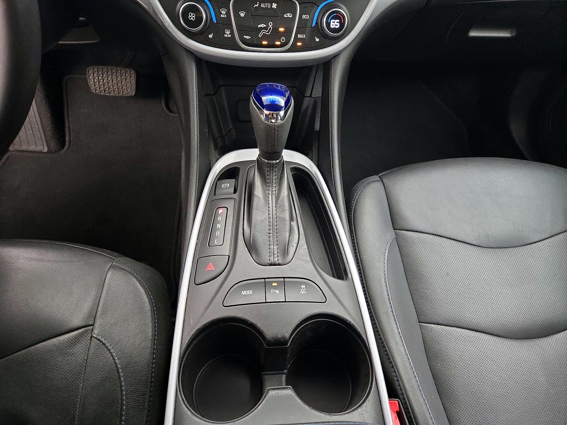 Thumbnail: 2018 Chevrolet Volt - 17