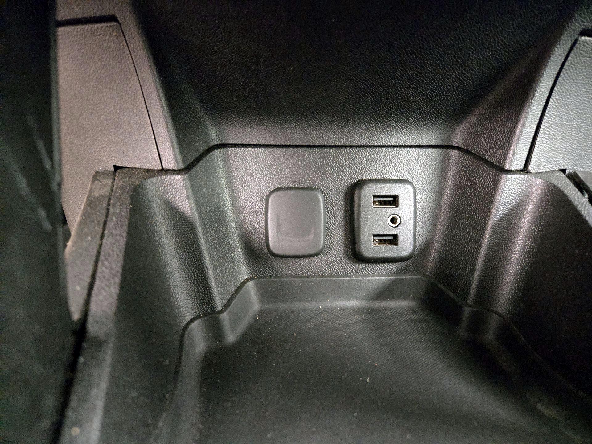 Thumbnail: 2018 Chevrolet Volt - 18
