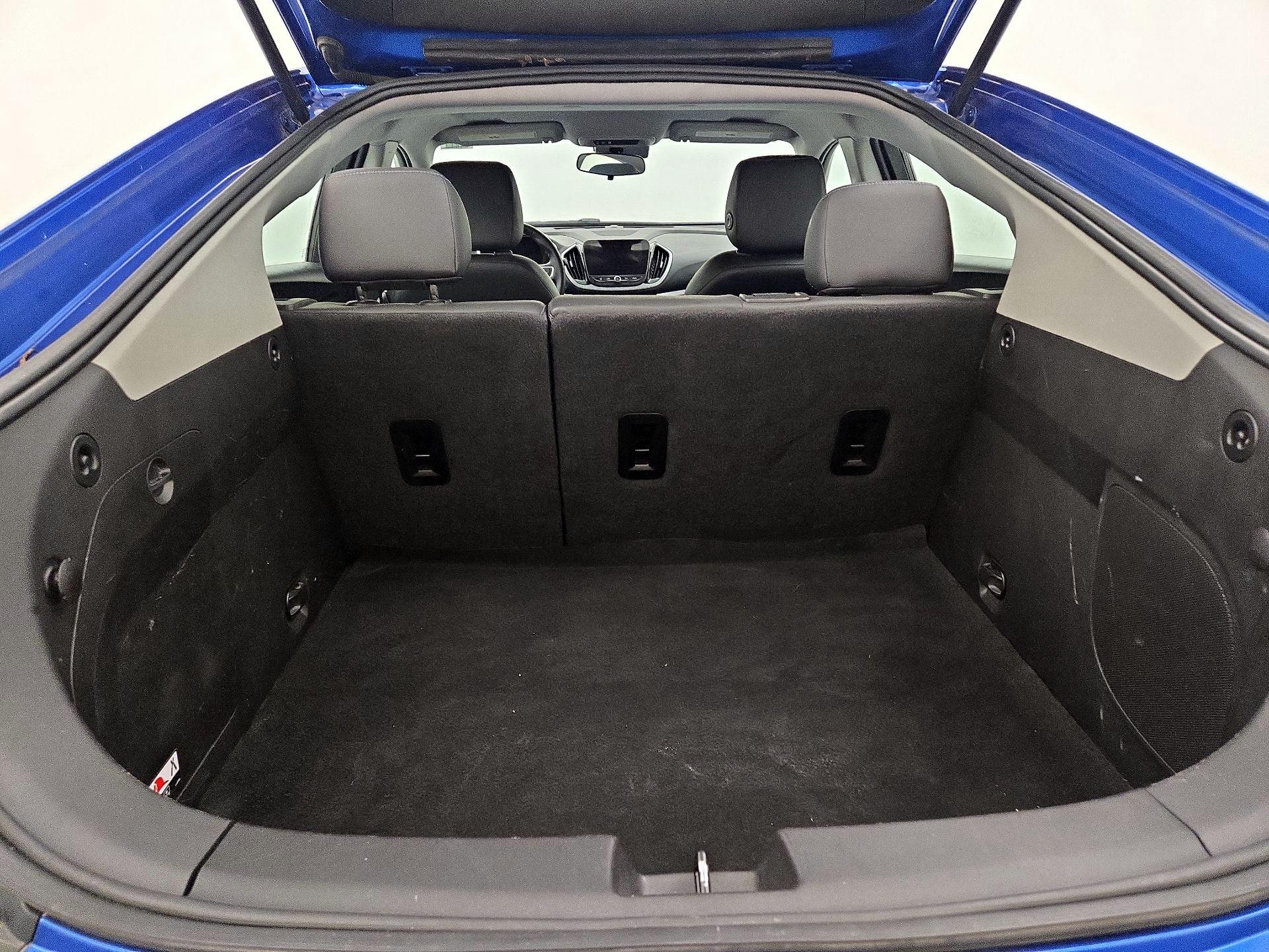 Thumbnail: 2018 Chevrolet Volt - 20