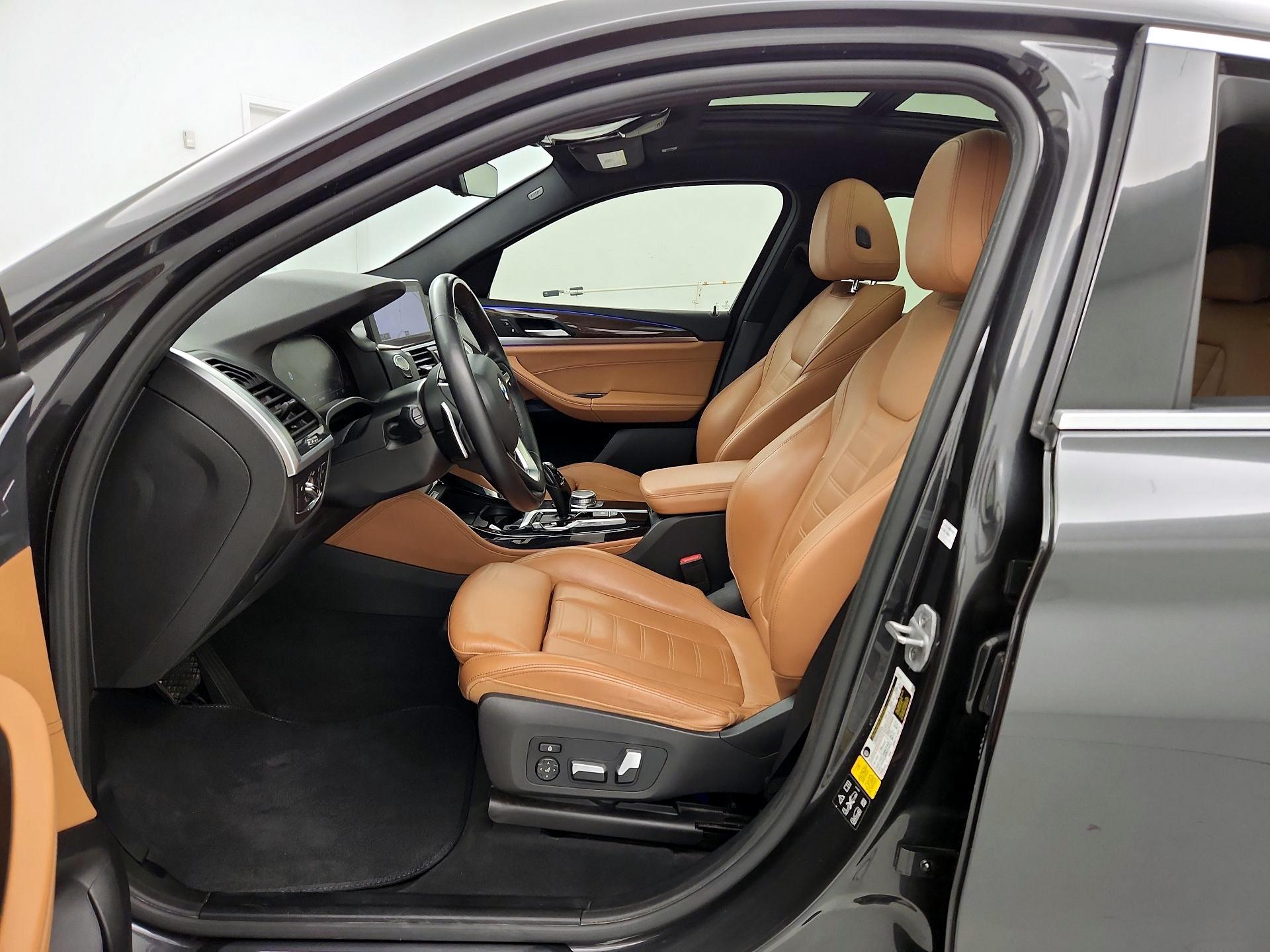 Thumbnail: 2021 BMW X4 - 11