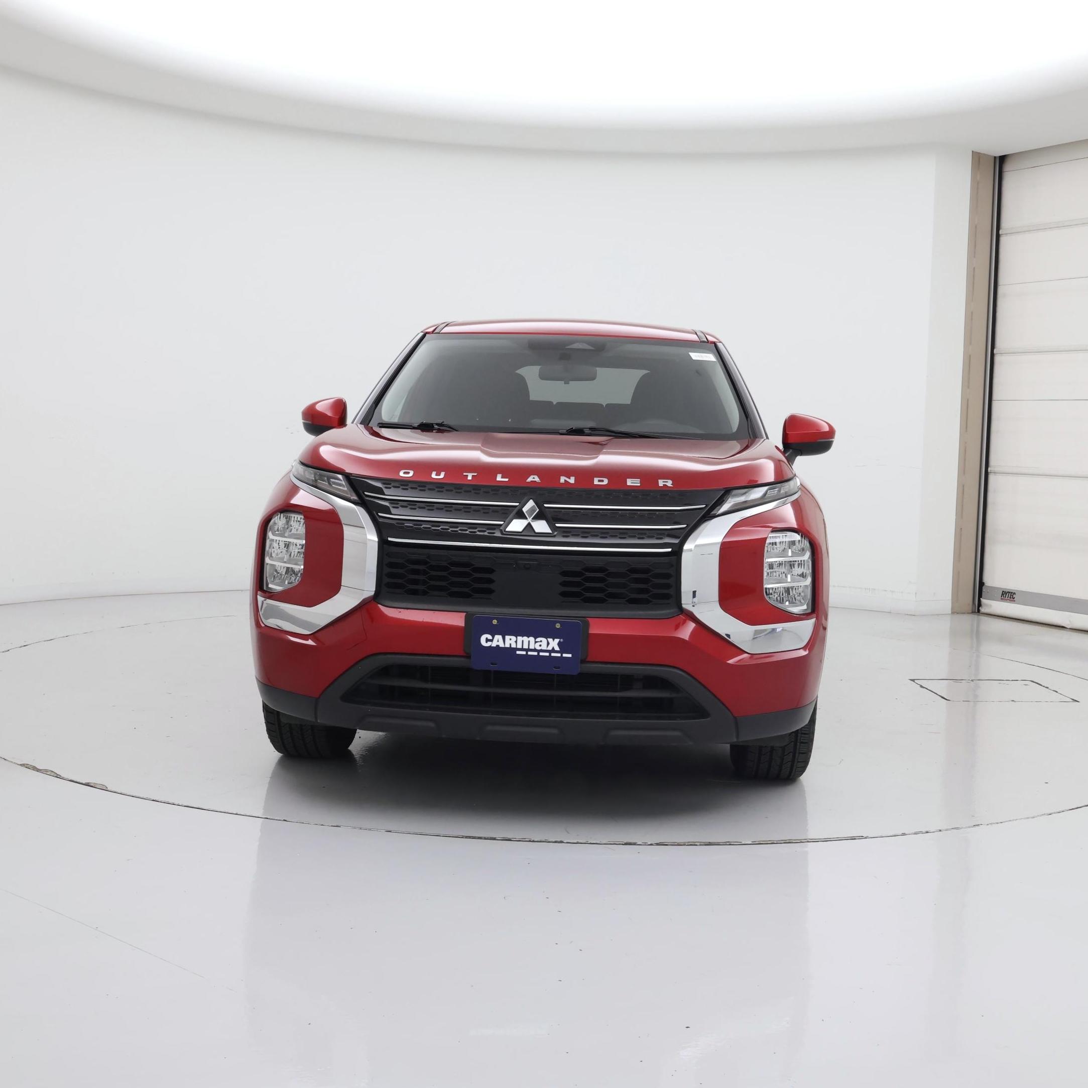 Thumbnail: 2023 Mitsubishi Outlander - 5