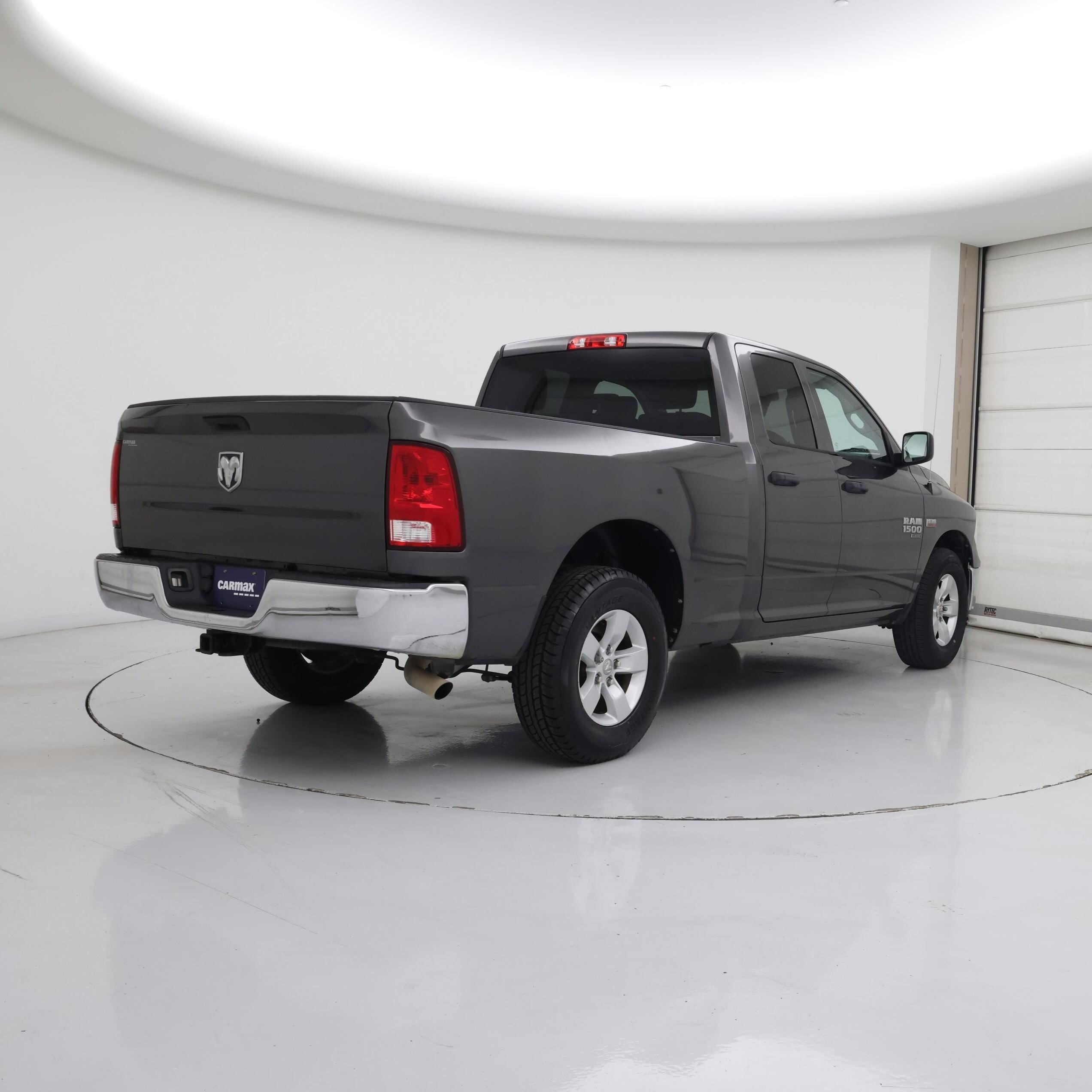 Thumbnail: 2020 RAM 1500 Classic - 8