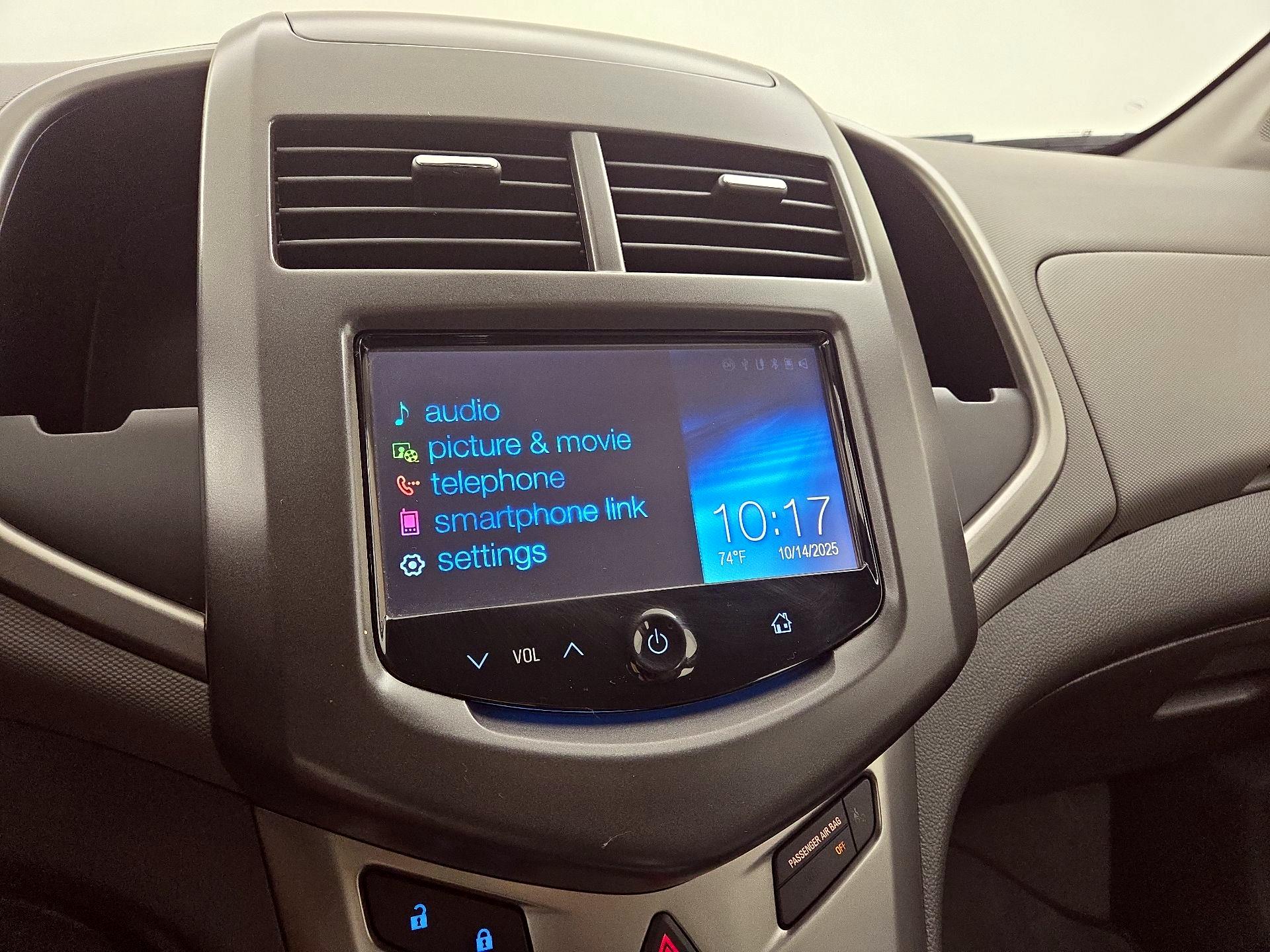Thumbnail: 2015 Chevrolet Sonic - 13