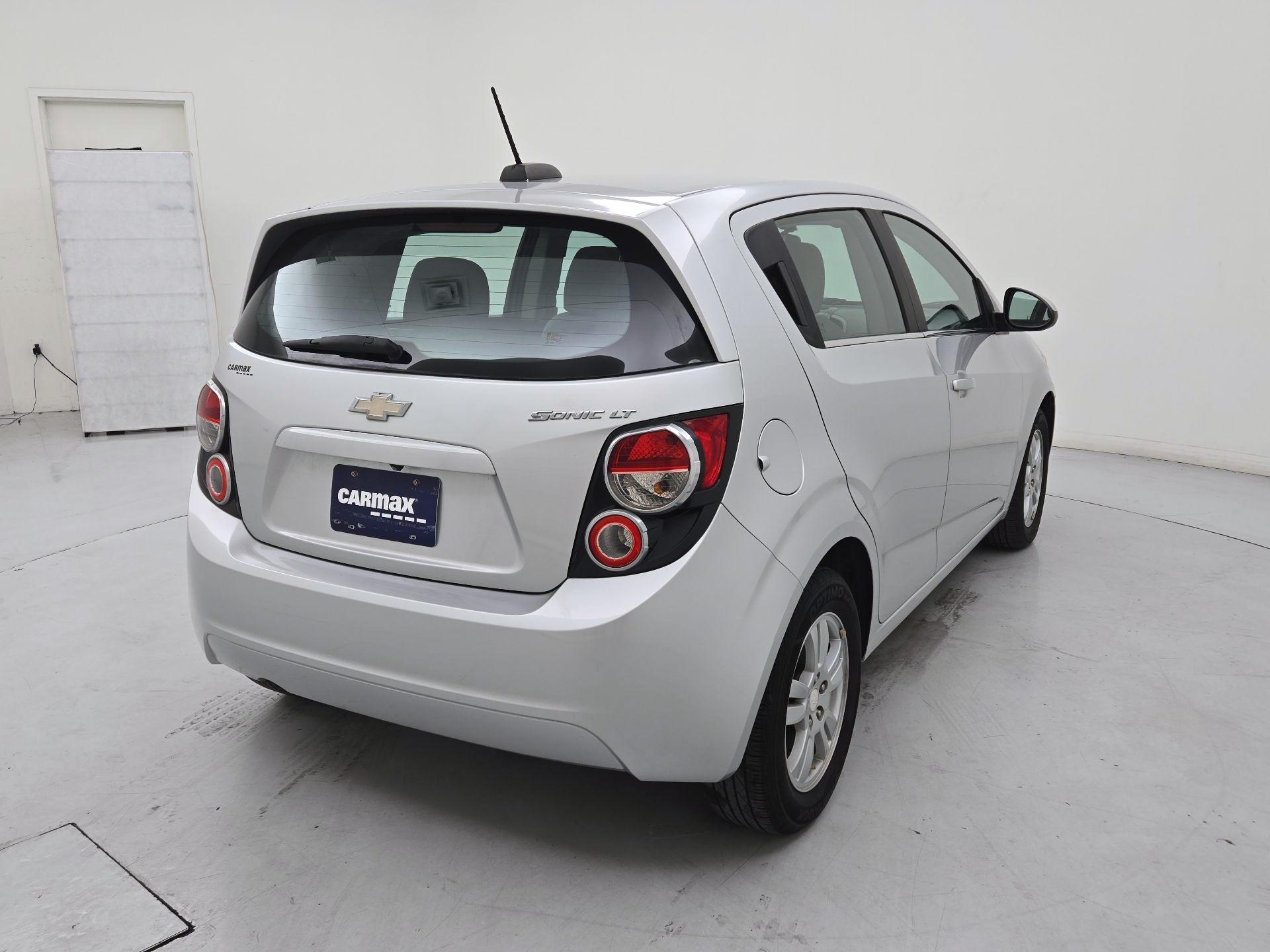 Thumbnail: 2015 Chevrolet Sonic - 5