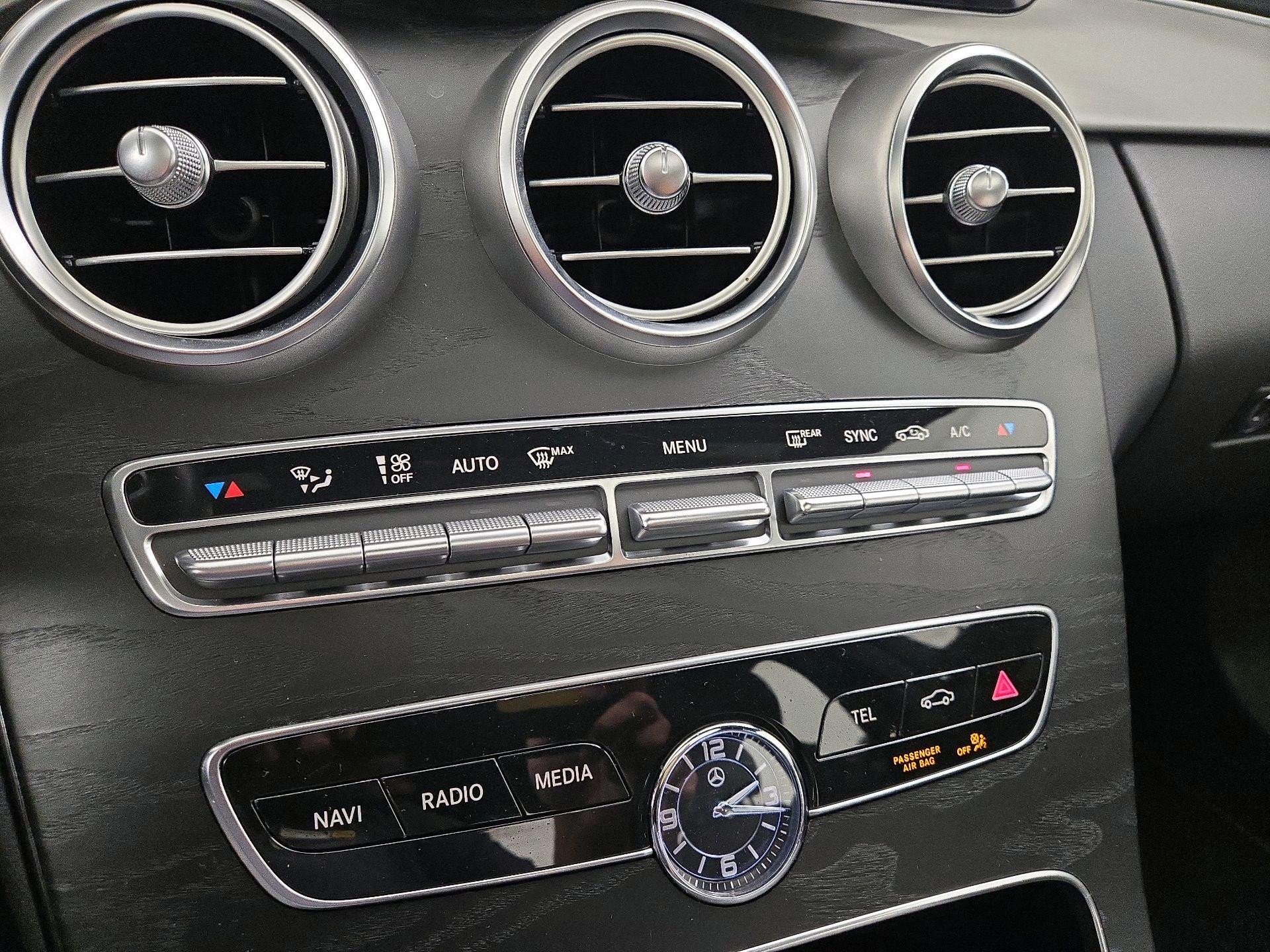Thumbnail: 2019 Mercedes-Benz C-Class - 16