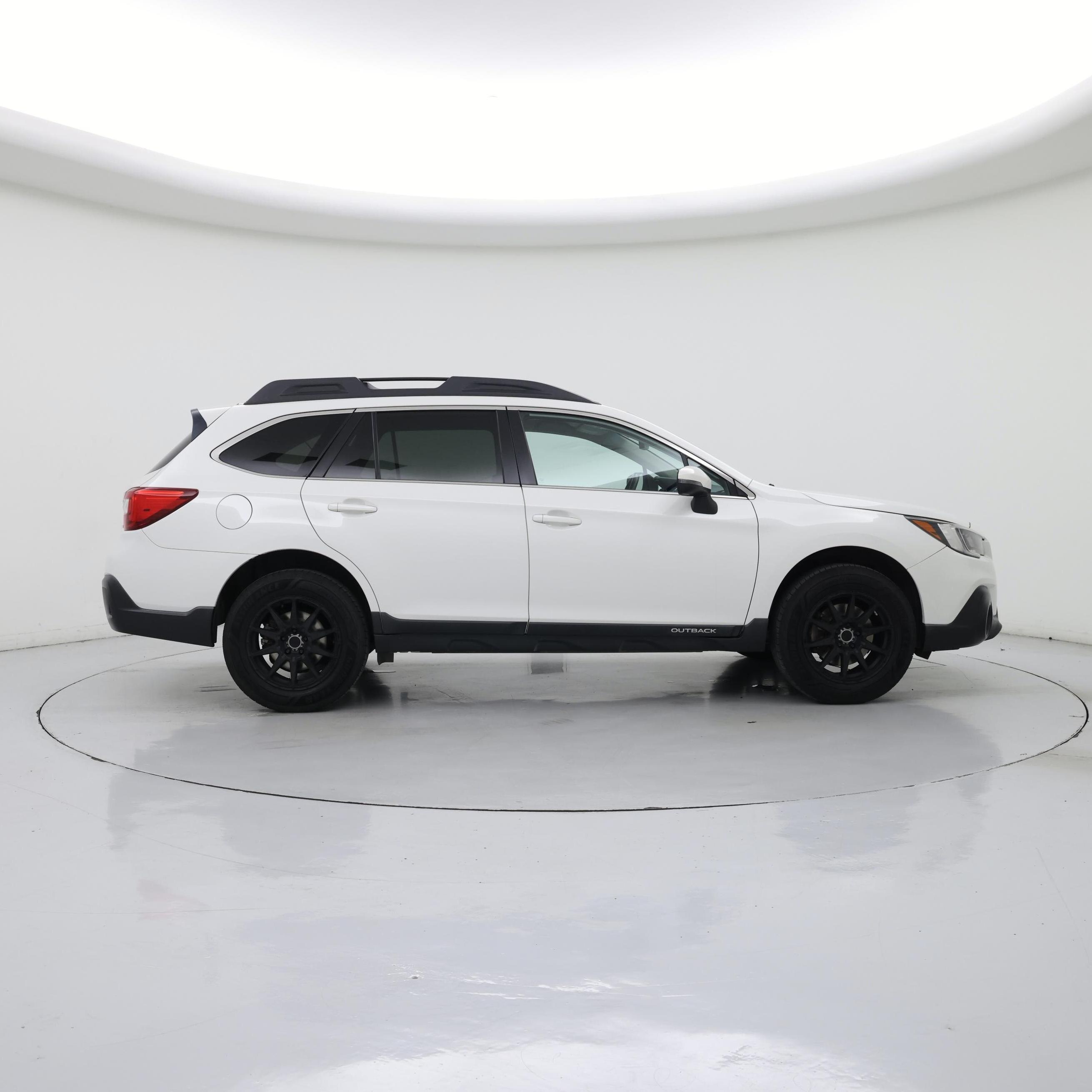 Thumbnail: 2018 Subaru Outback - 7