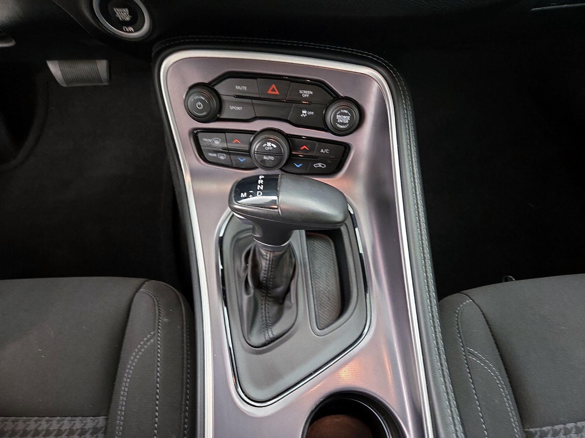 Thumbnail: 2022 Dodge Challenger - 17