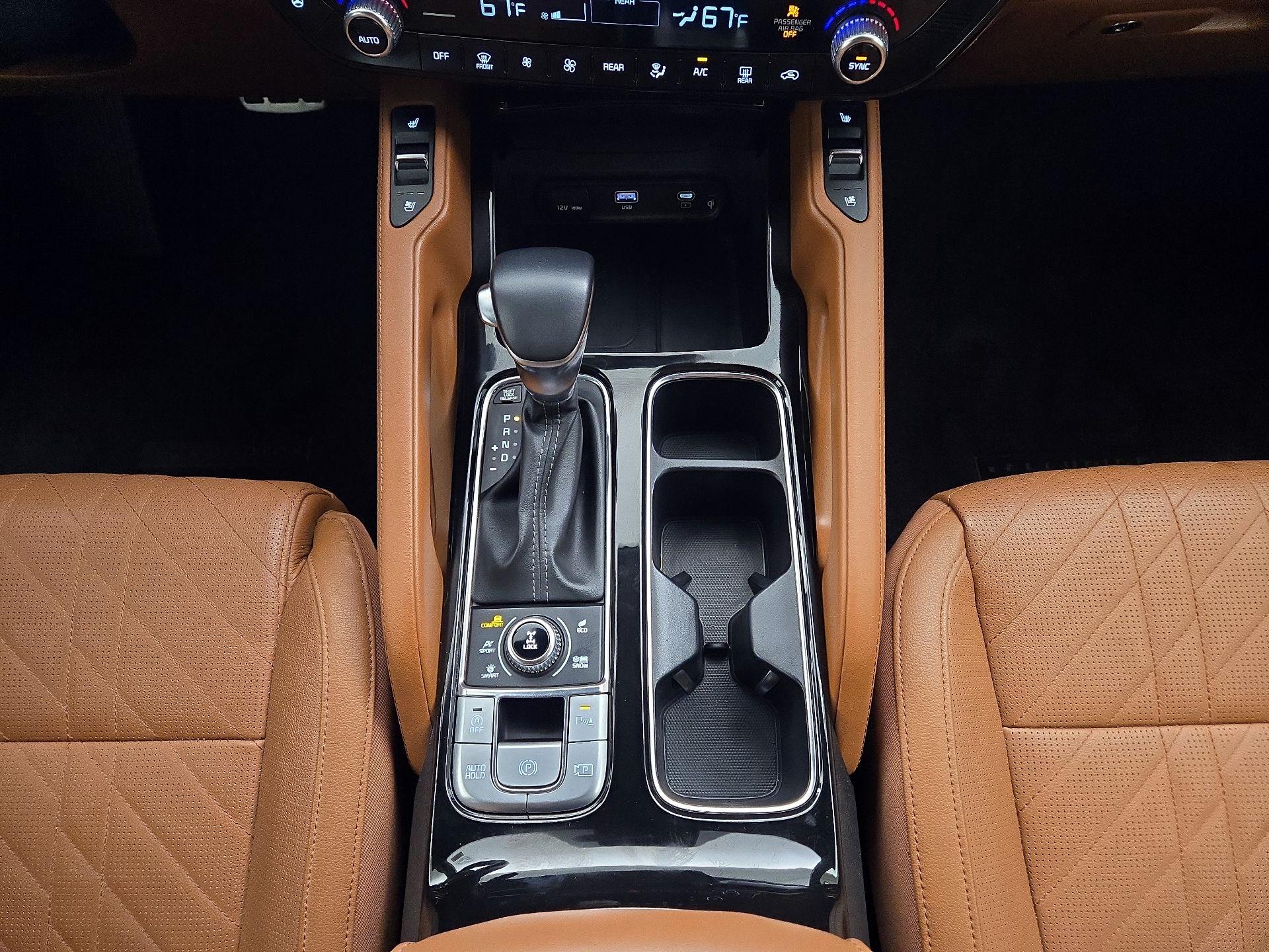 Thumbnail: 2023 Kia Telluride - 18