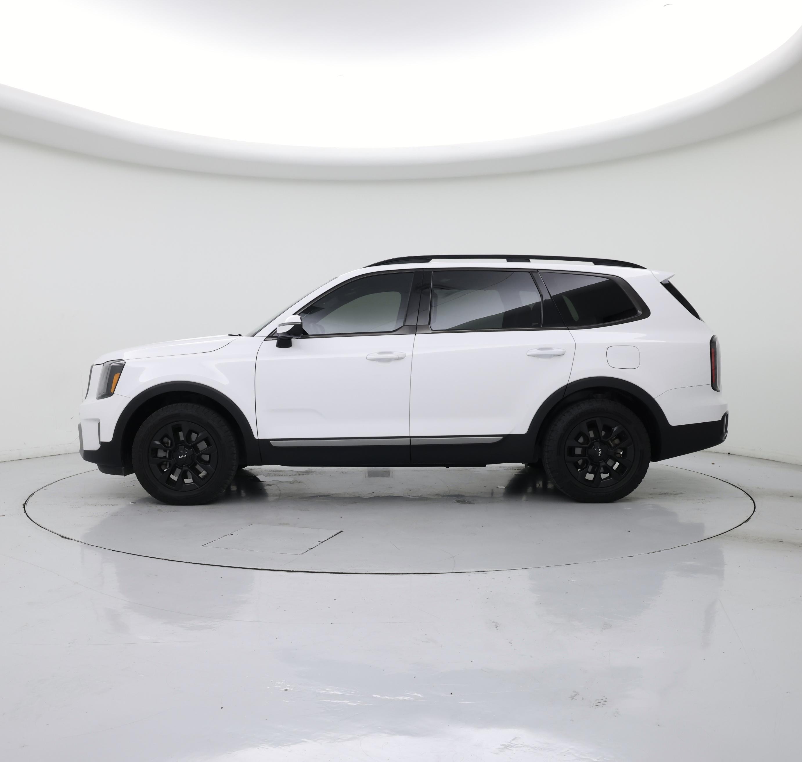 Thumbnail: 2023 Kia Telluride - 3