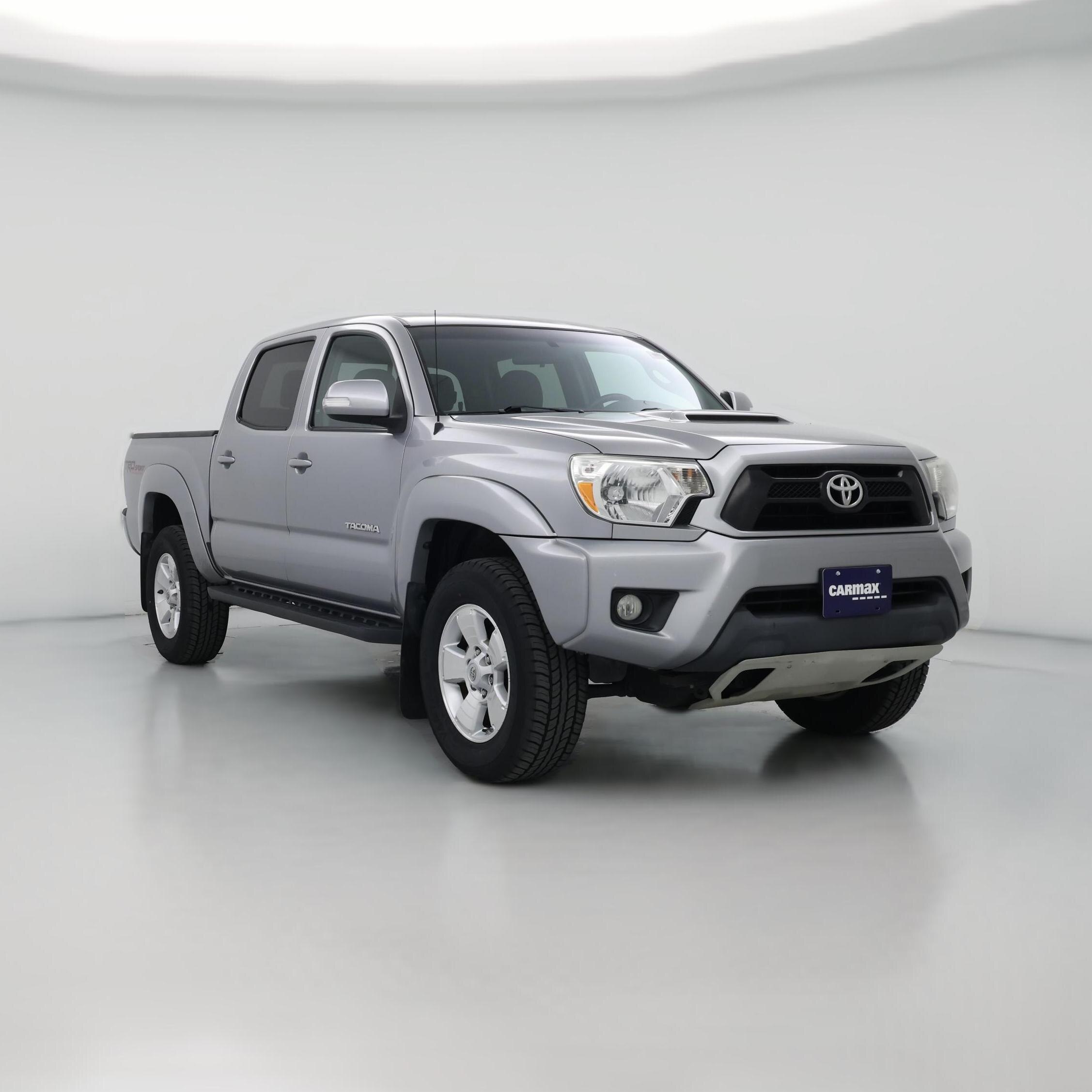 Thumbnail: 2015 Toyota Tacoma - 1