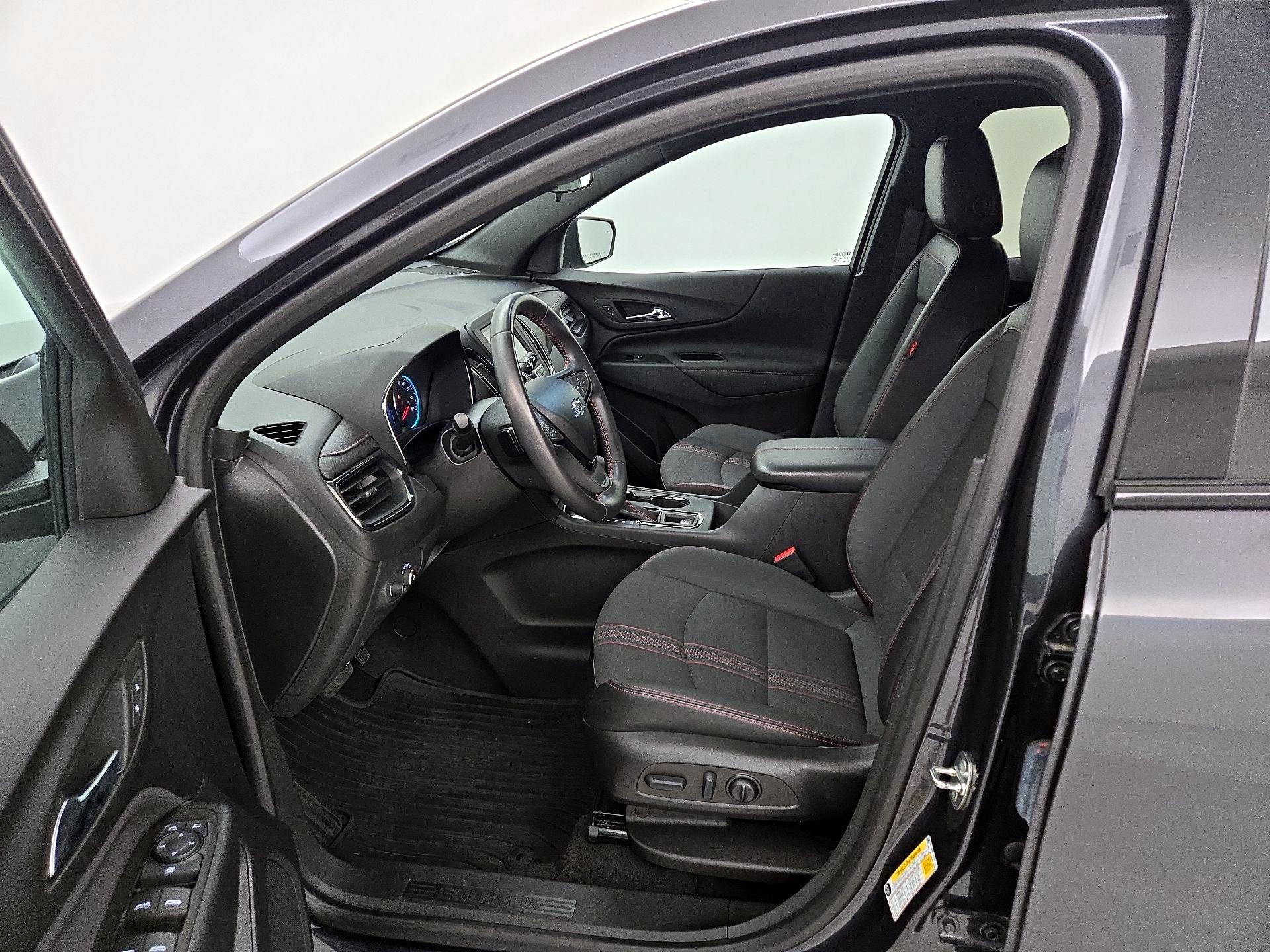 Thumbnail: 2022 Chevrolet Equinox - 11
