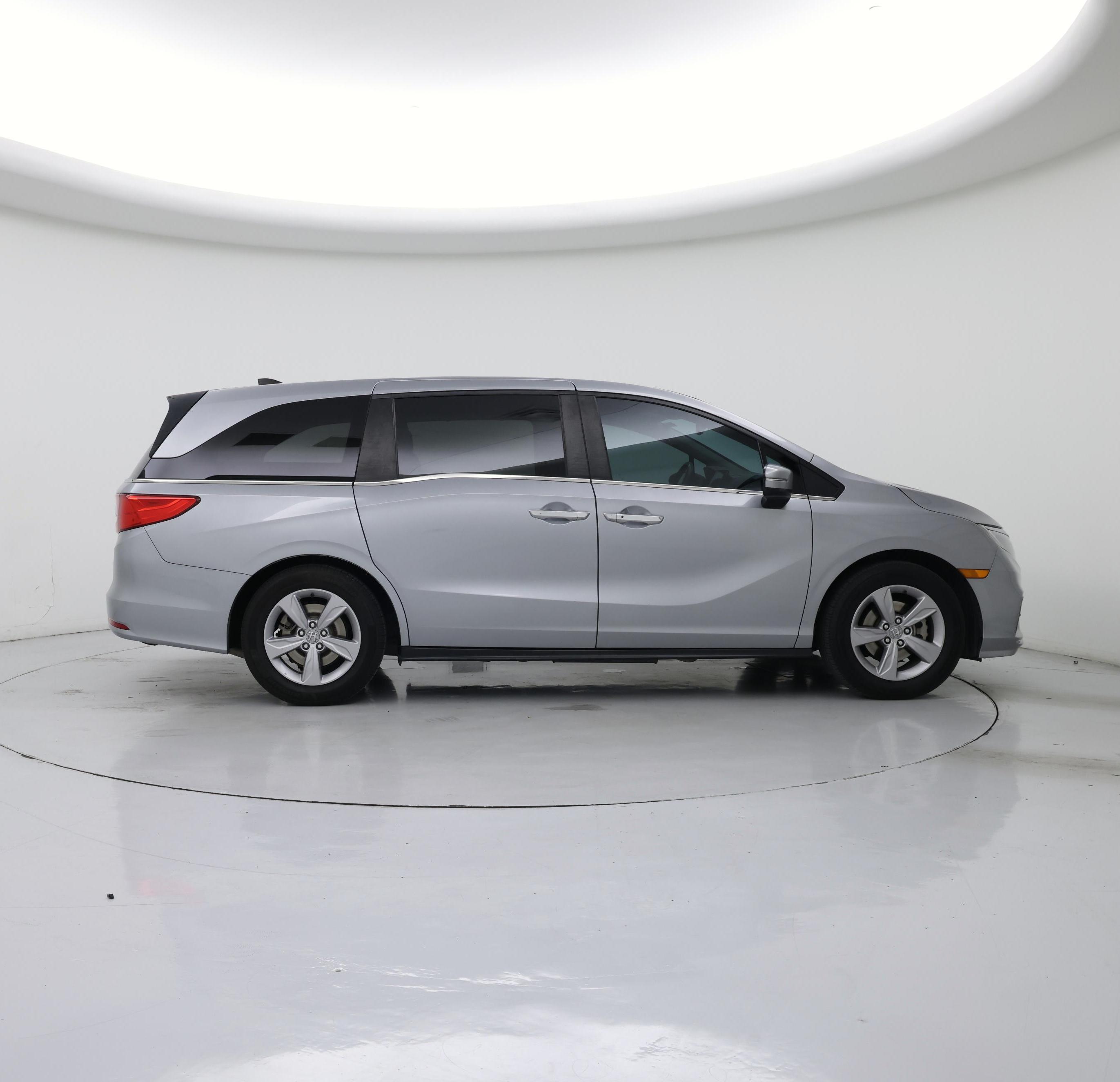 Thumbnail: 2019 Honda Odyssey - 7