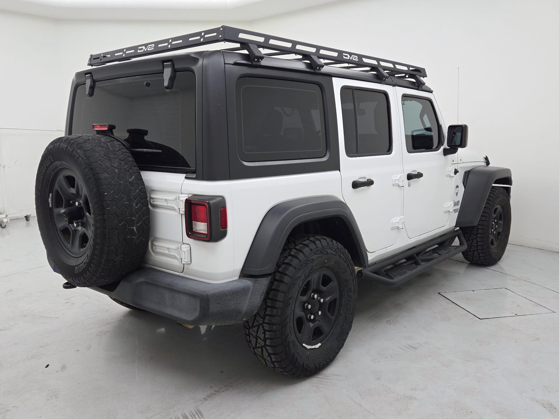 Thumbnail: 2020 Jeep Wrangler - 5