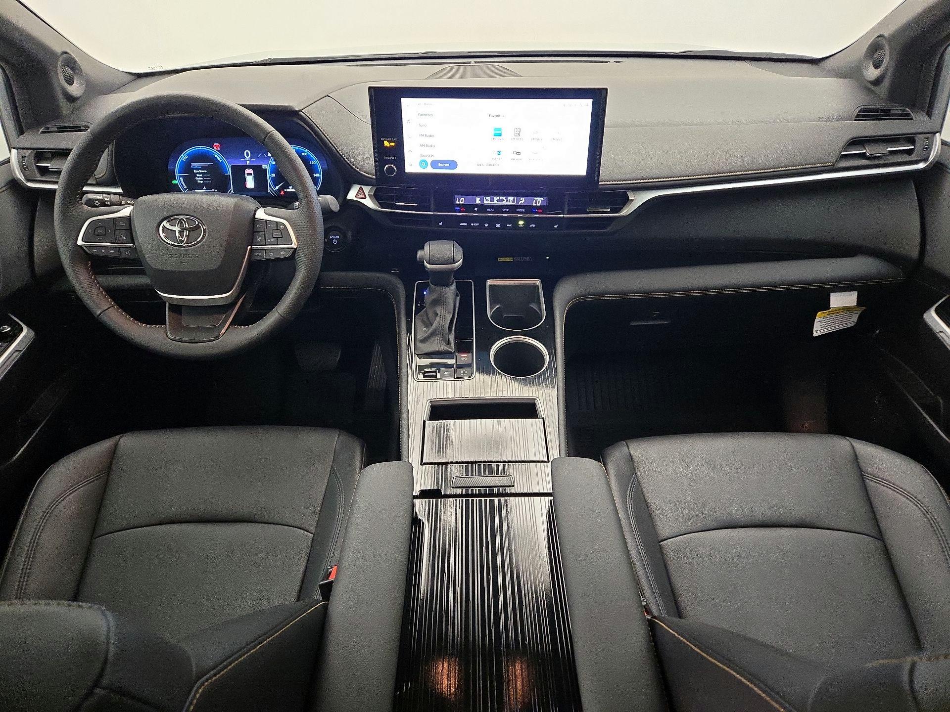 Thumbnail: 2025 Toyota Sienna - 9