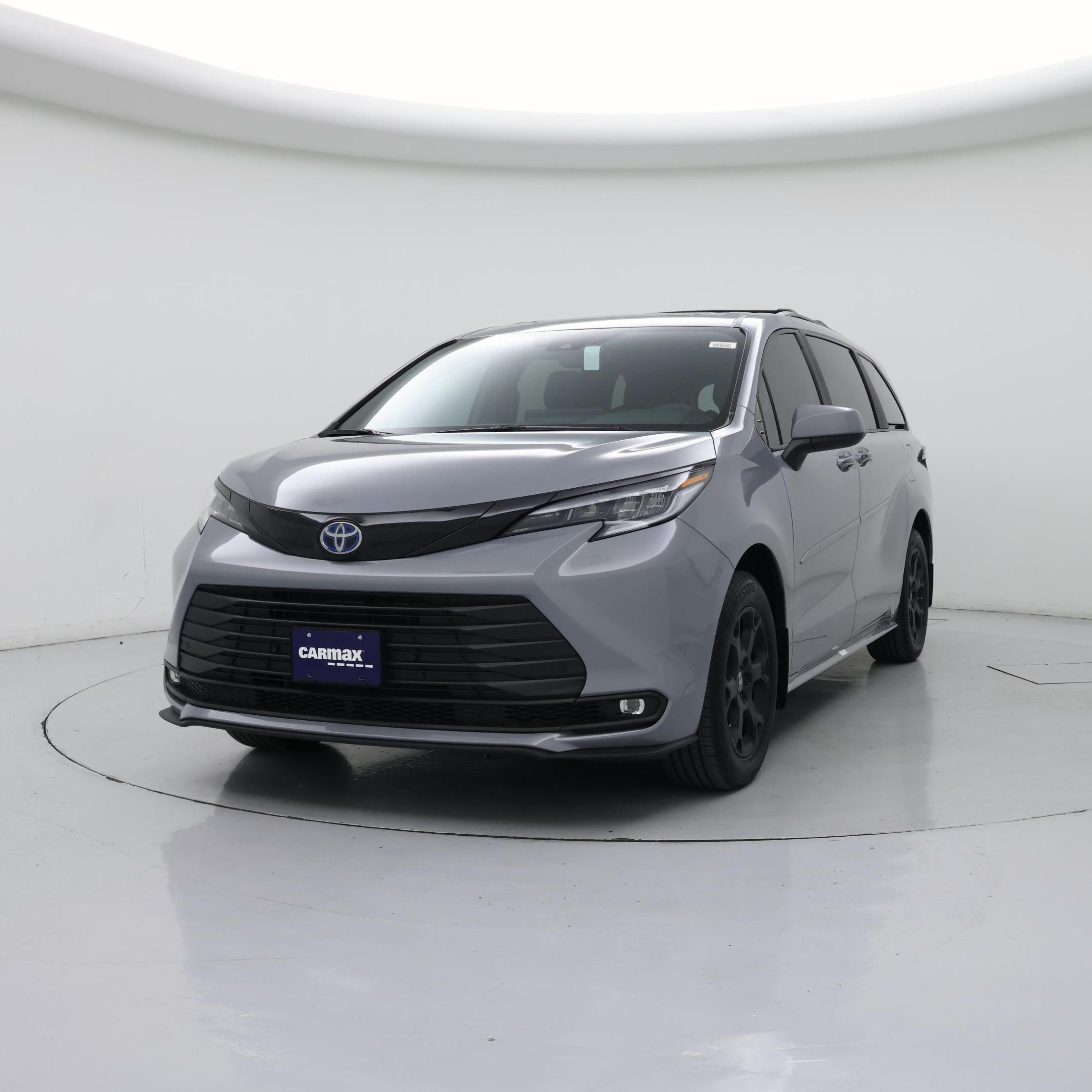 Thumbnail: 2025 Toyota Sienna - 4