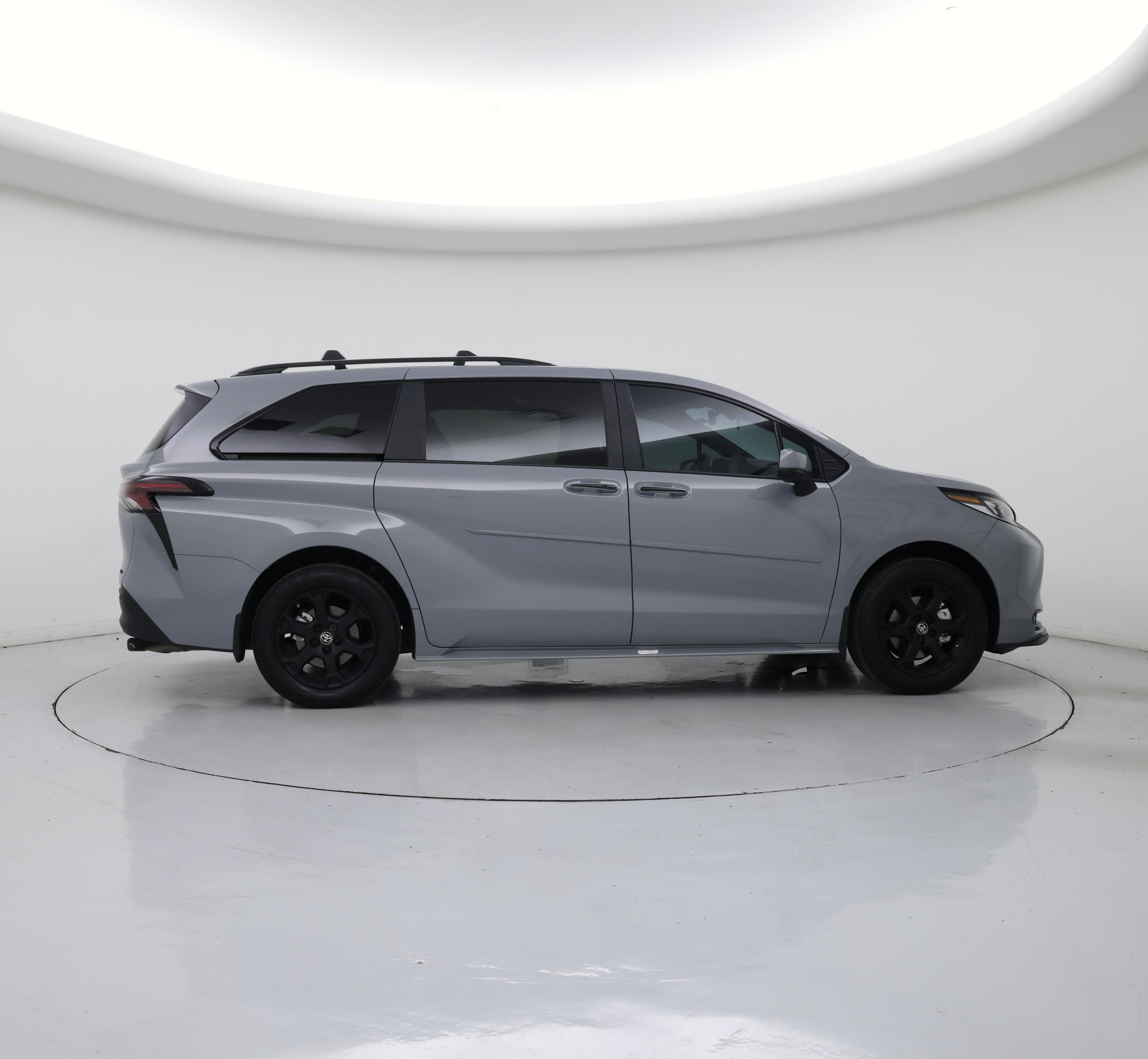 Thumbnail: 2025 Toyota Sienna - 7