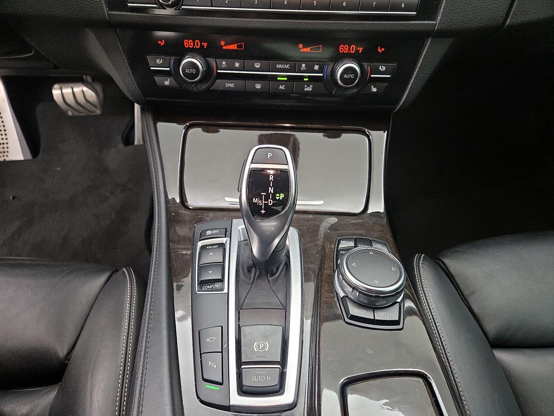 Thumbnail: 2016 BMW 5 Series - 18