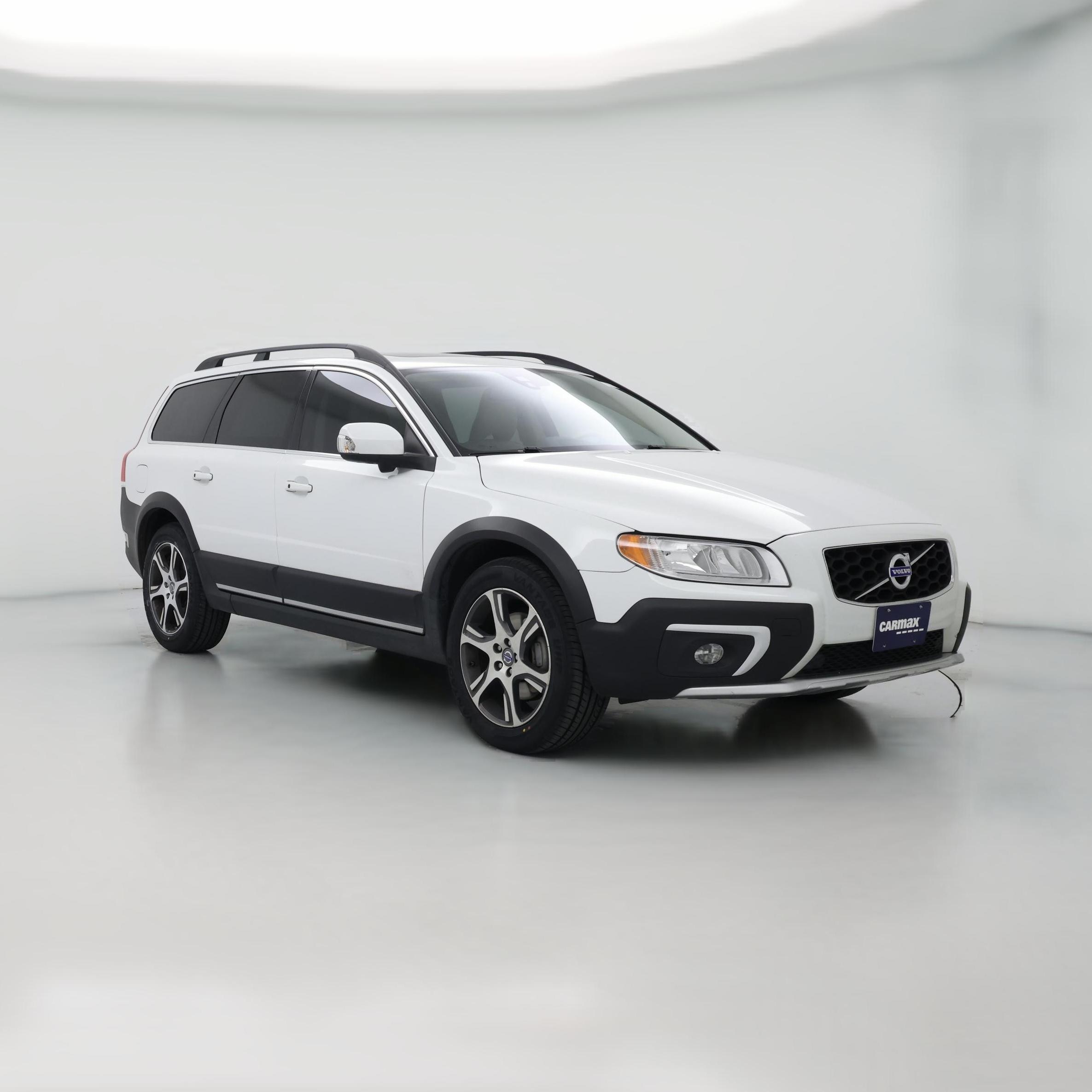 Thumbnail: 2015 Volvo XC70 - 1