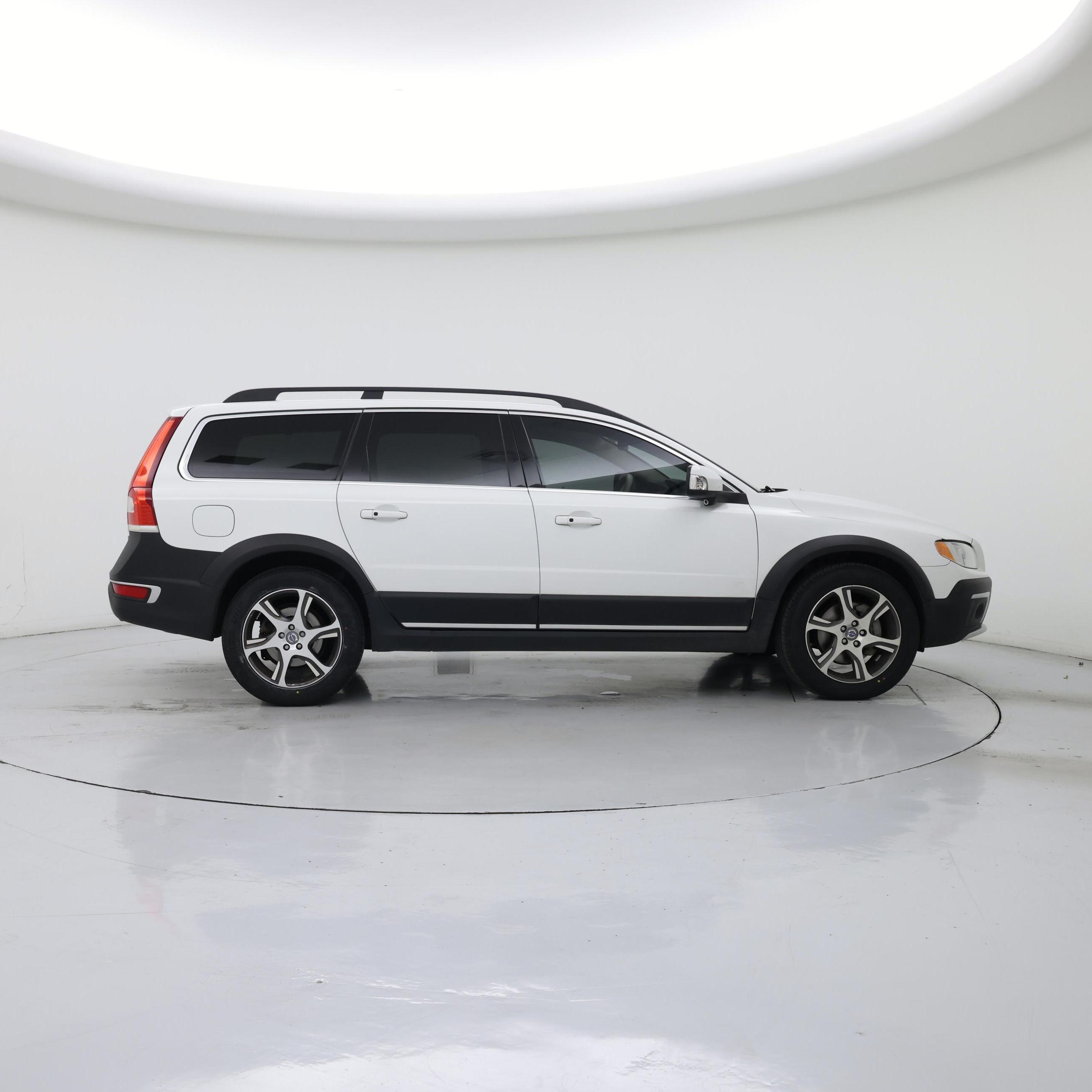 Thumbnail: 2015 Volvo XC70 - 7
