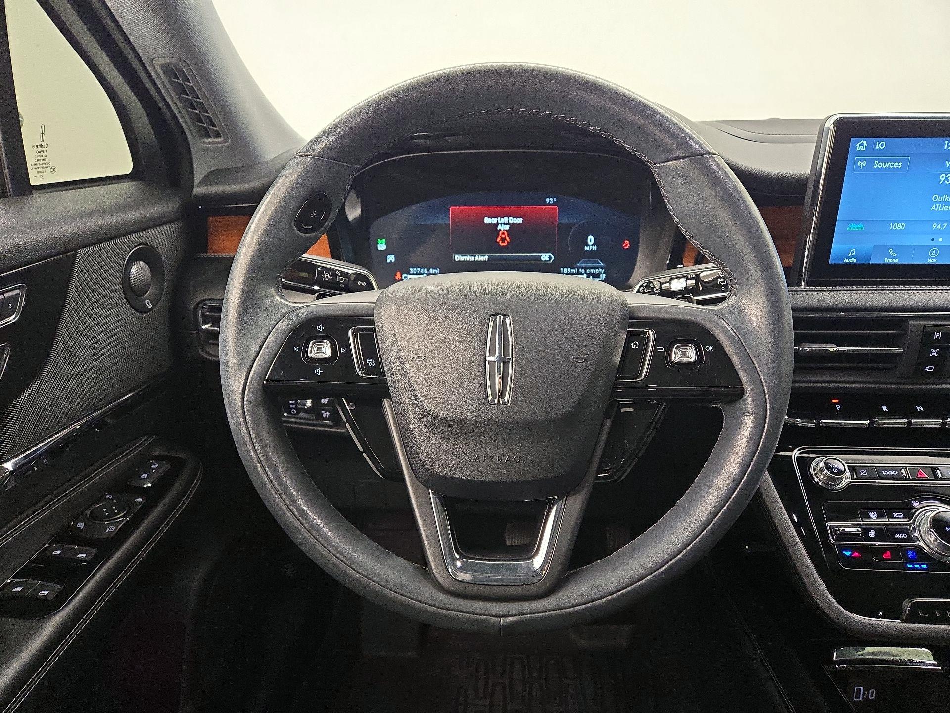 Thumbnail: 2021 Lincoln Corsair - 10