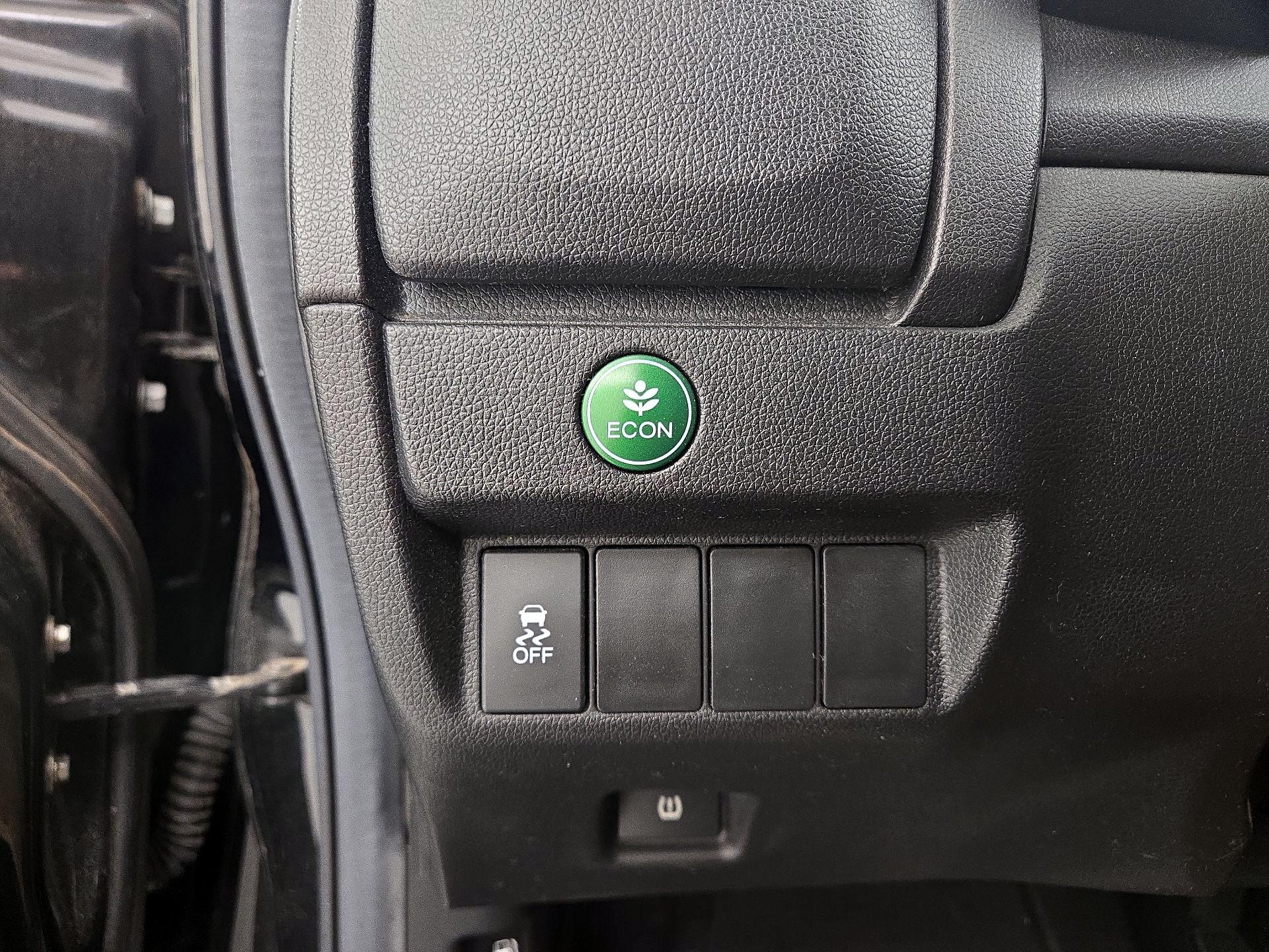 Thumbnail: 2016 Honda Fit - 13