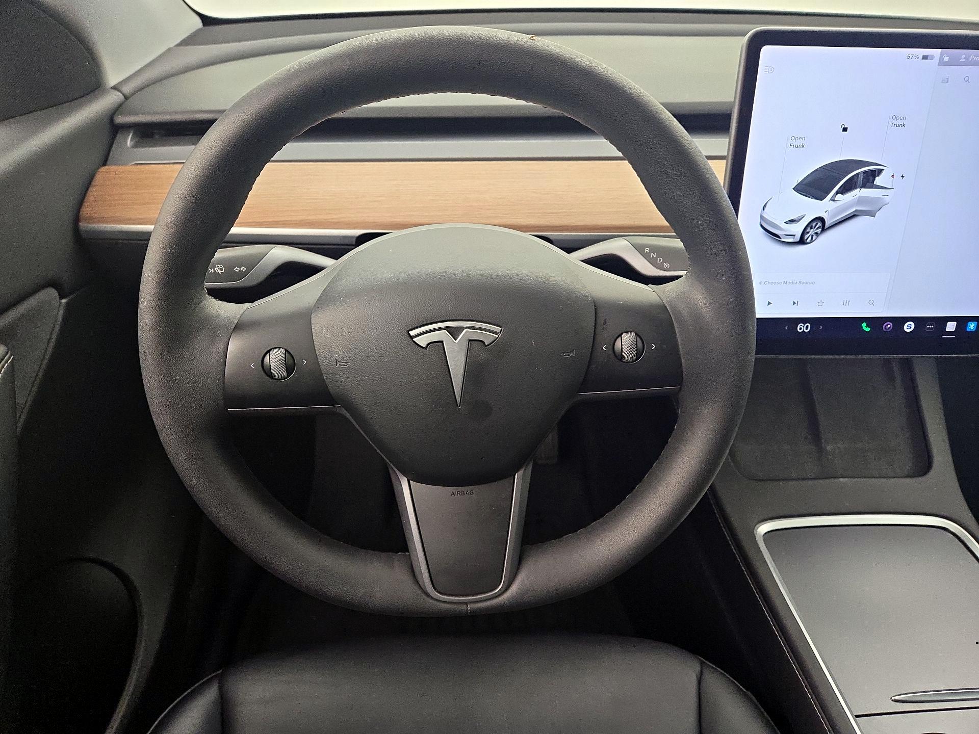 Thumbnail: 2022 Tesla Model Y - 10
