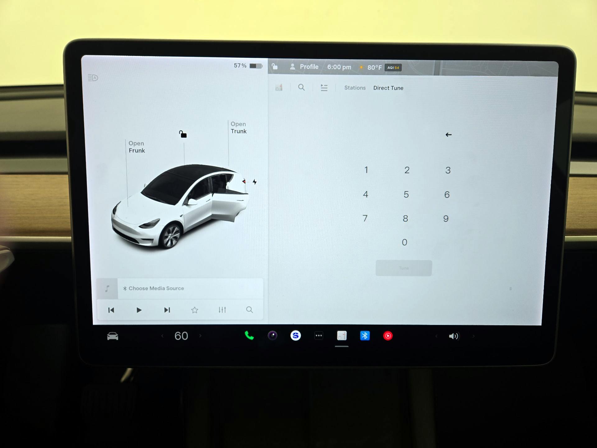 Thumbnail: 2022 Tesla Model Y - 15