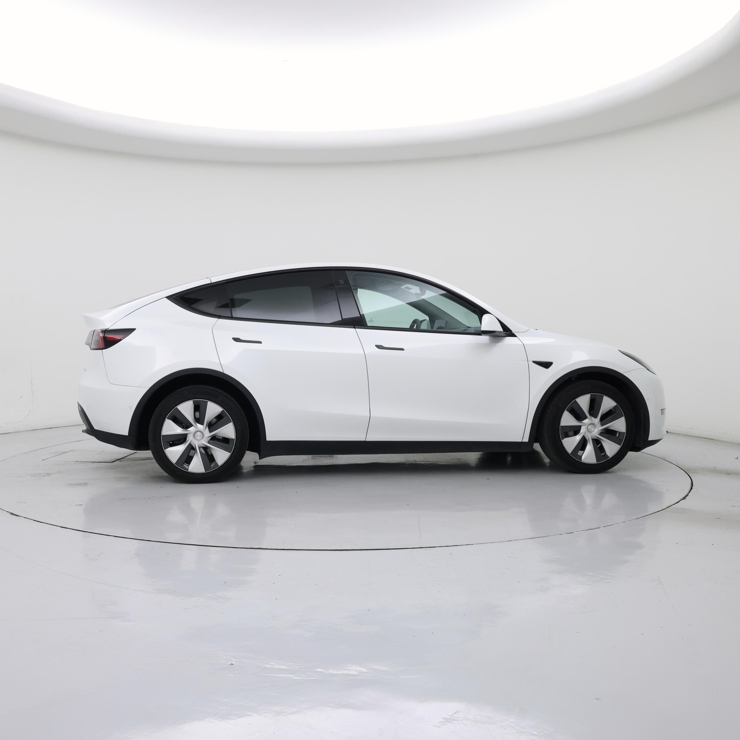 Thumbnail: 2022 Tesla Model Y - 7