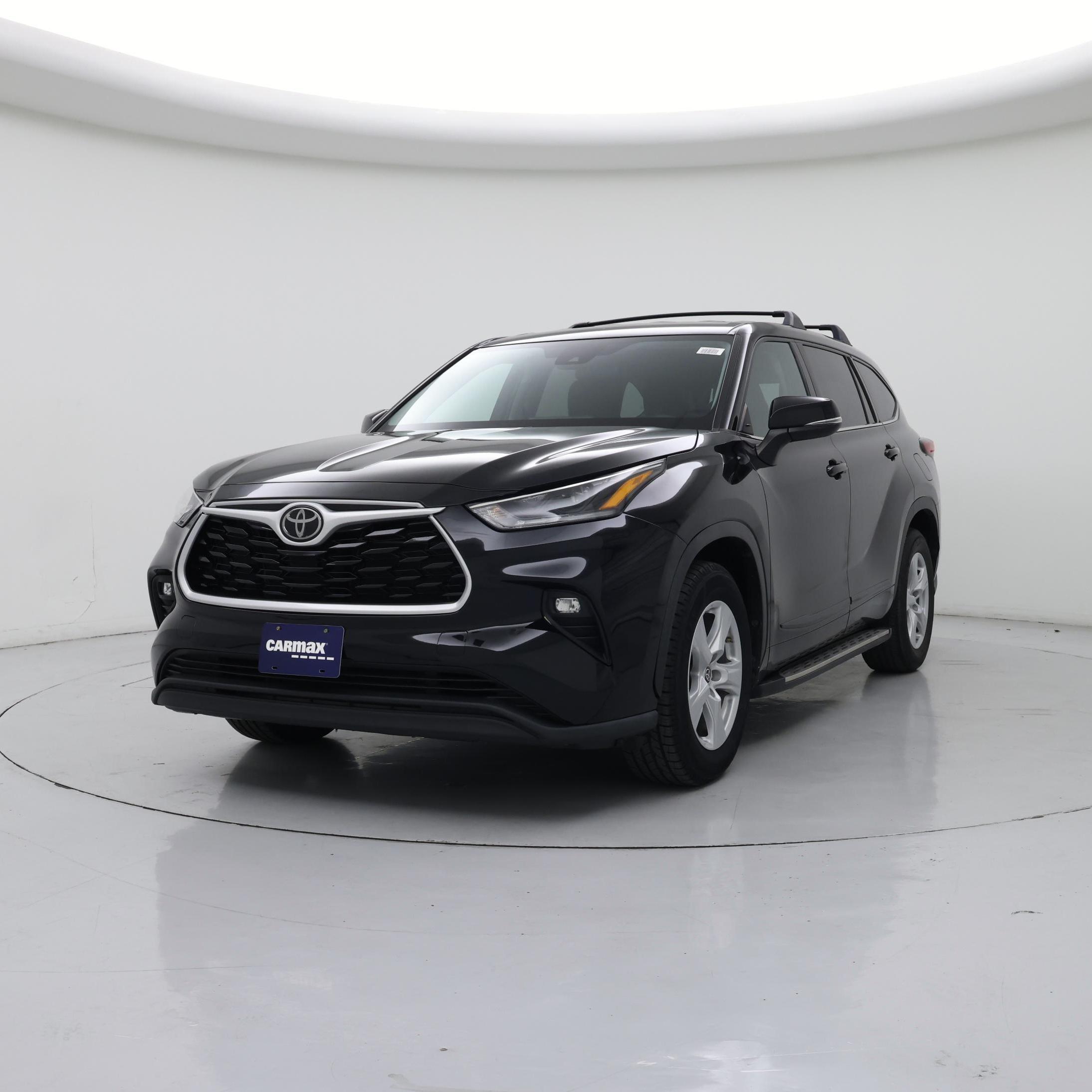 Thumbnail: 2021 Toyota Highlander - 4