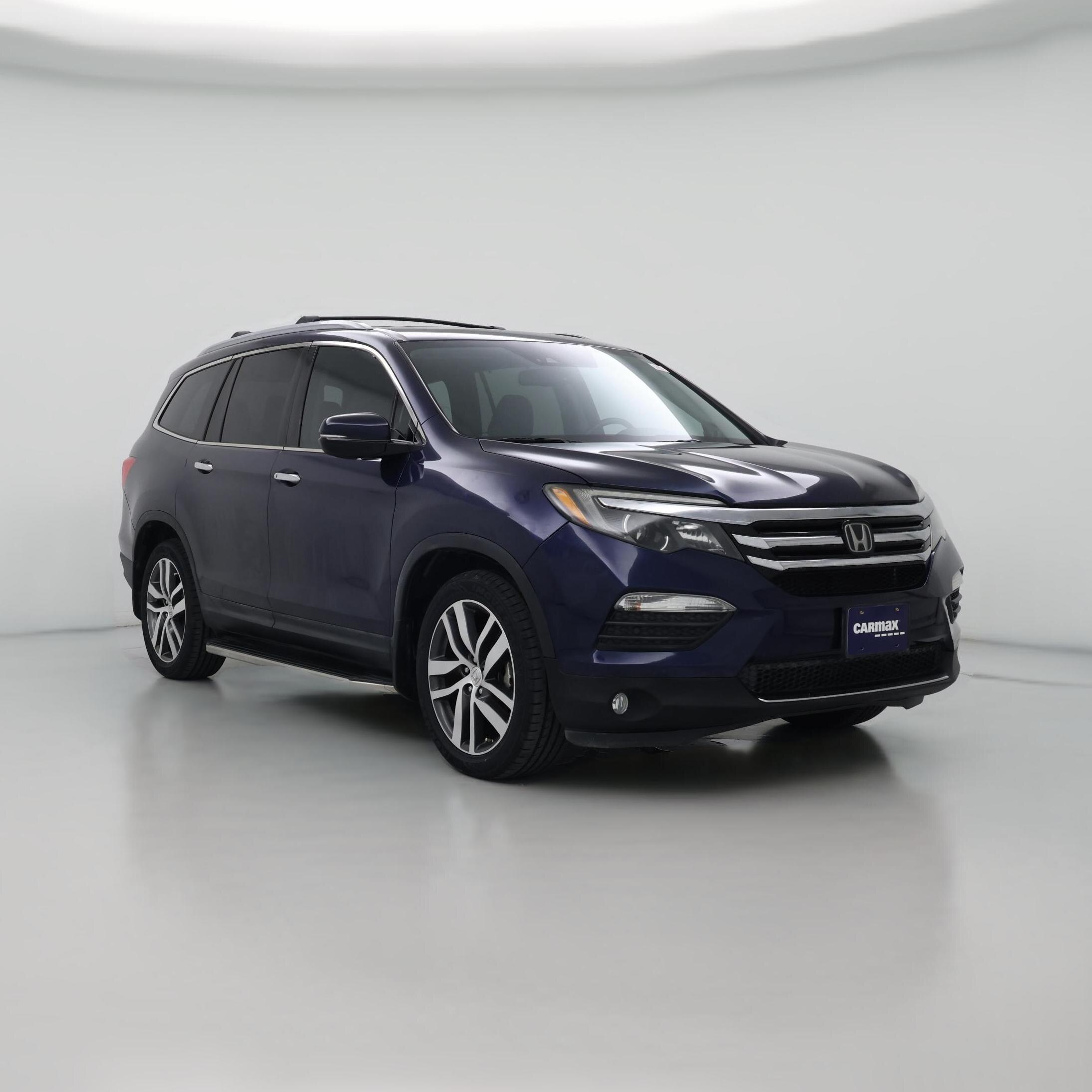 Thumbnail: 2017 Honda Pilot - 1