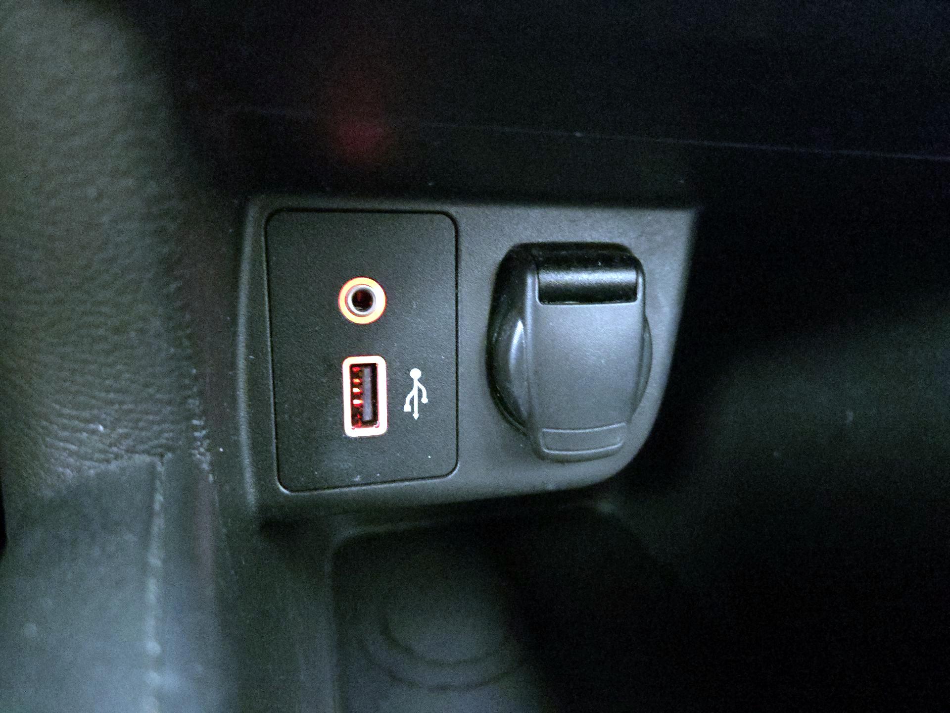 Thumbnail: 2020 Nissan Versa - 18