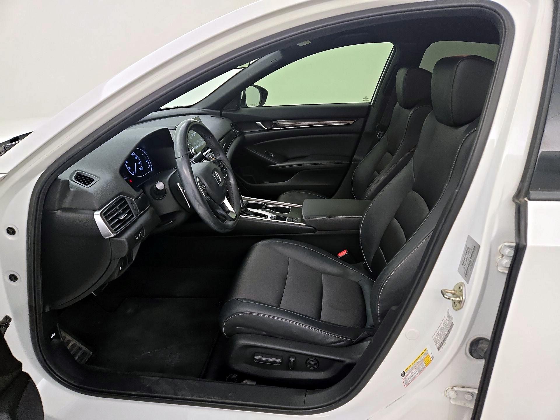 Thumbnail: 2019 Honda Accord - 11