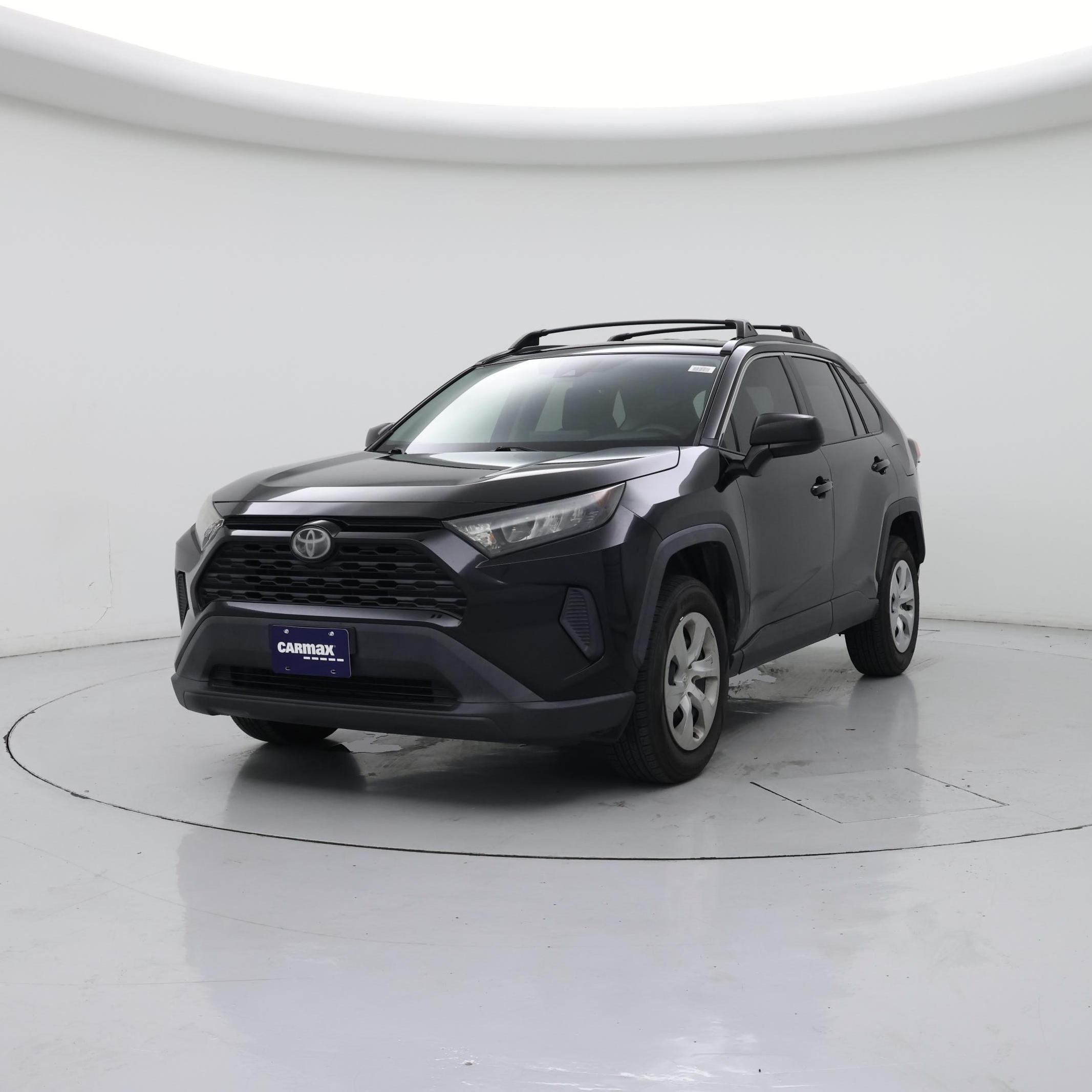 Thumbnail: 2019 Toyota RAV4 - 4