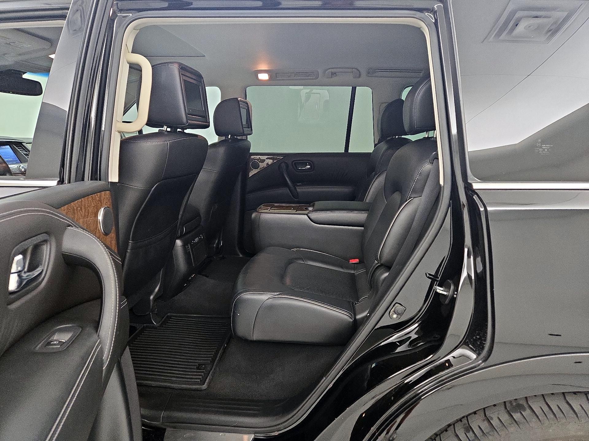 Thumbnail: 2017 INFINITI QX80 - 19