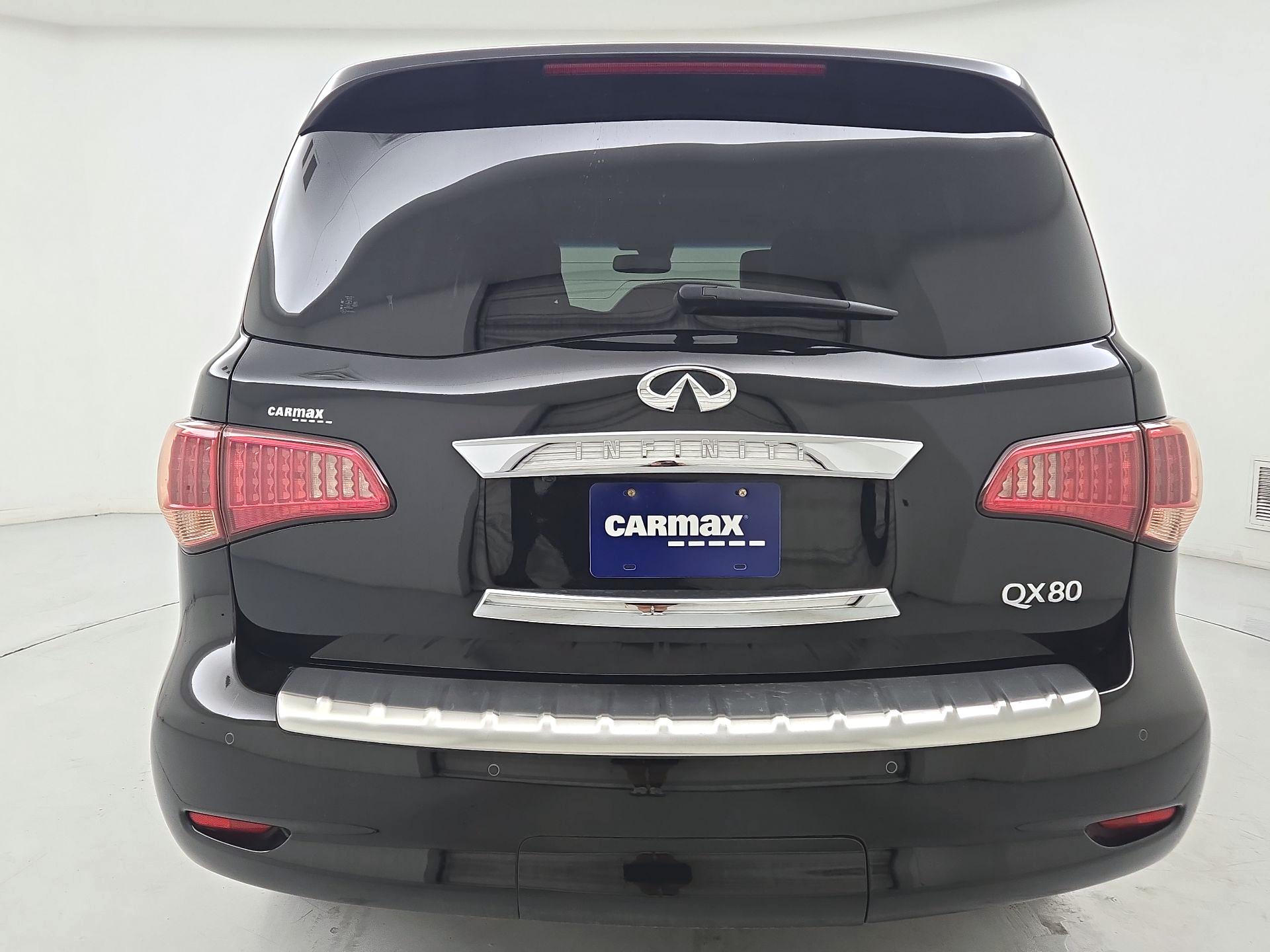 Thumbnail: 2017 INFINITI QX80 - 6