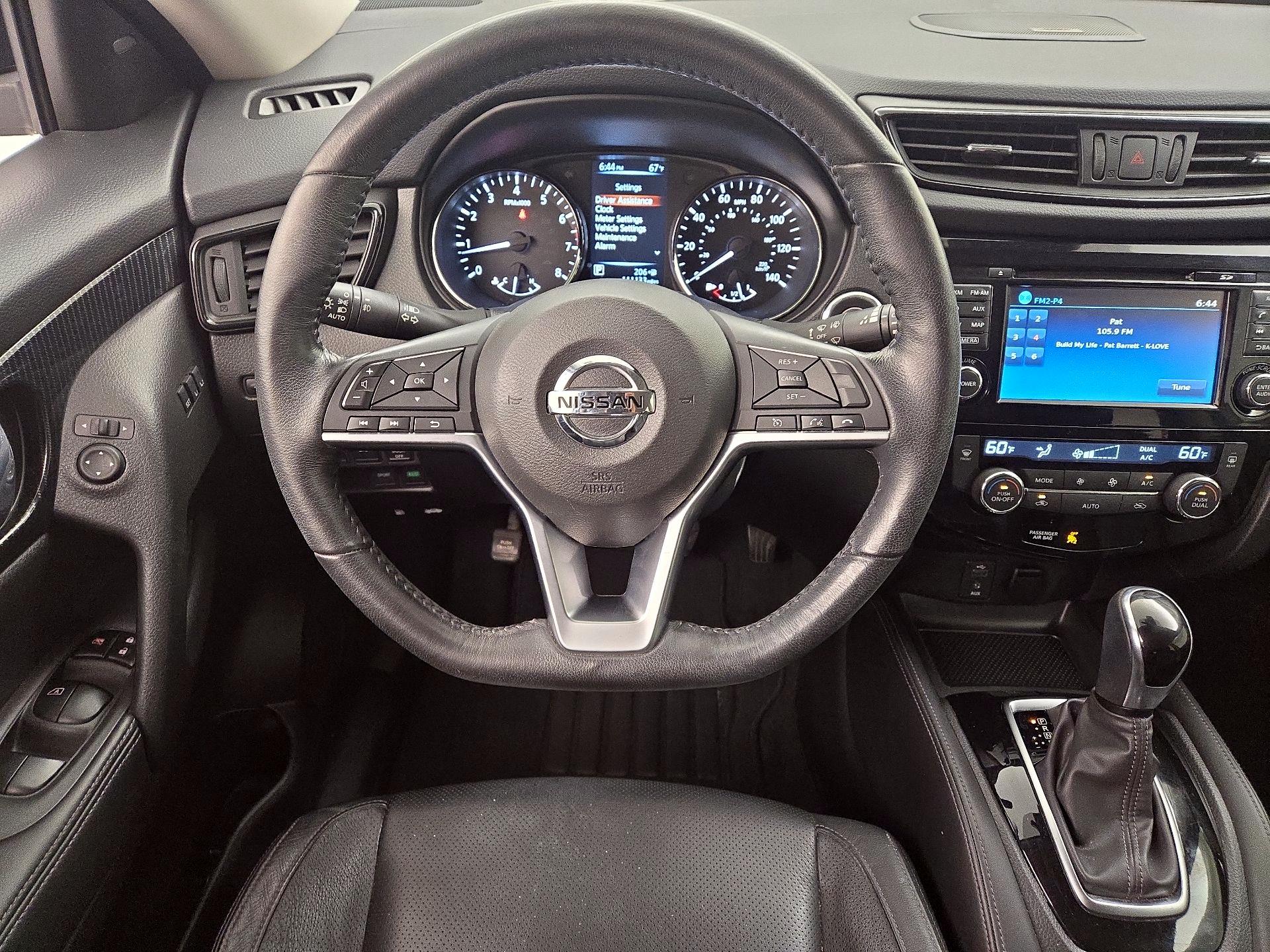 Thumbnail: 2017 Nissan Rogue - 10