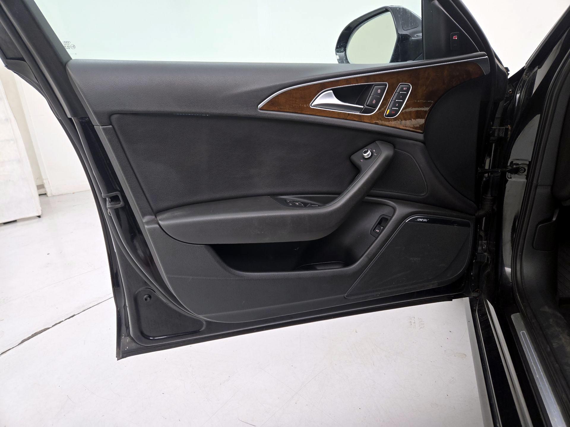 Thumbnail: 2015 Audi A6 - 10