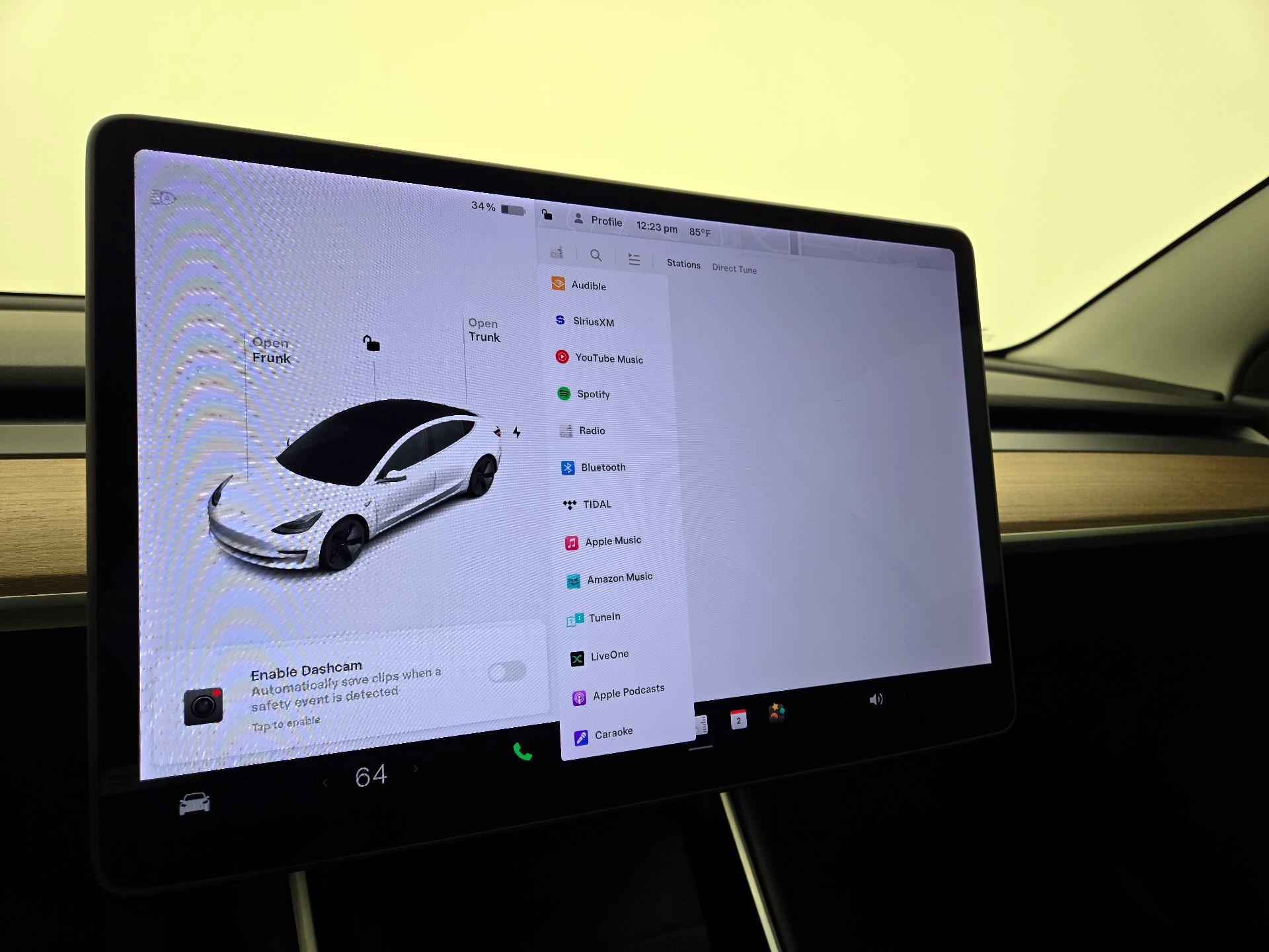 Thumbnail: 2020 Tesla Model 3 - 15
