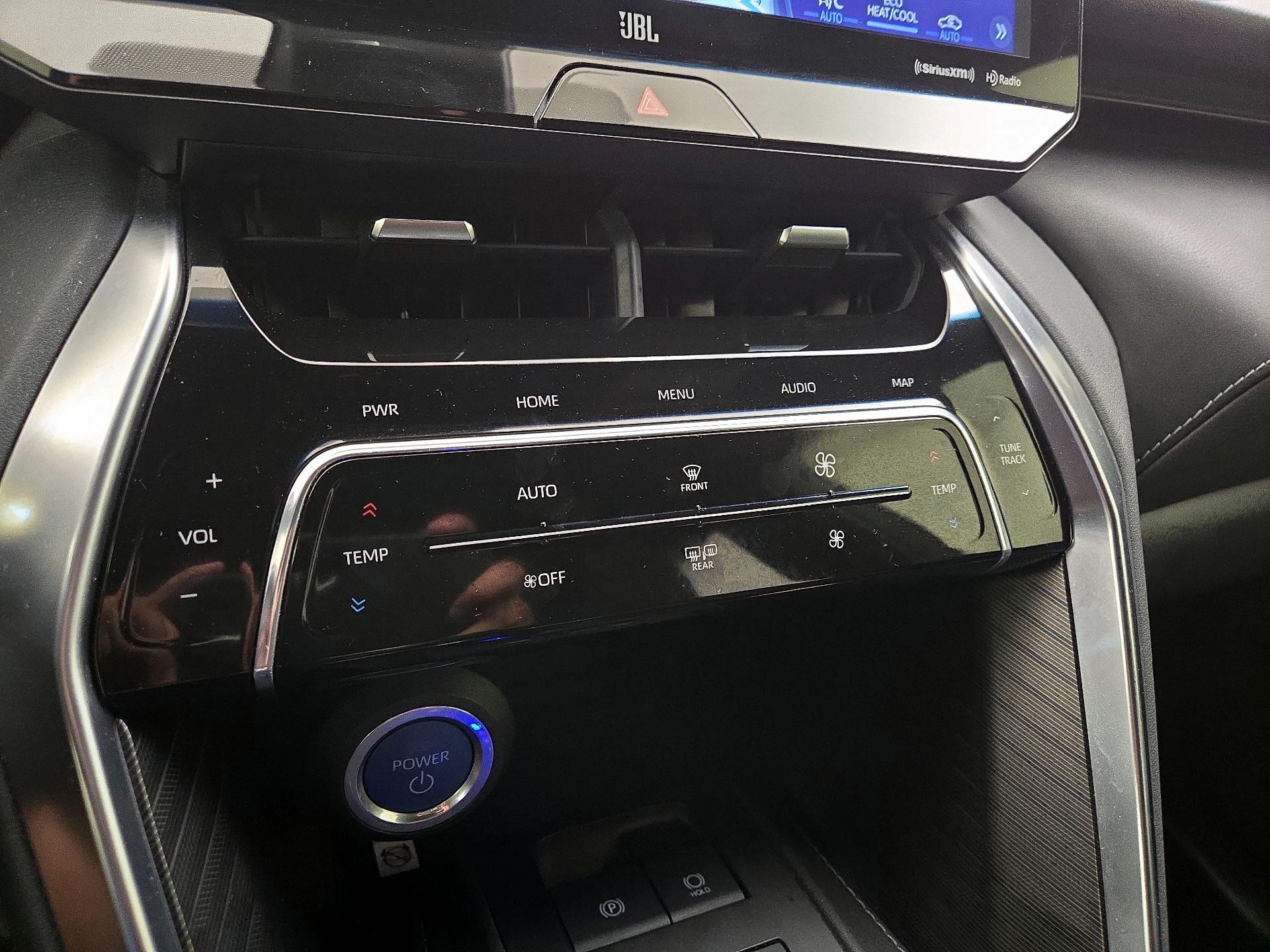 Thumbnail: 2021 Toyota Venza - 15