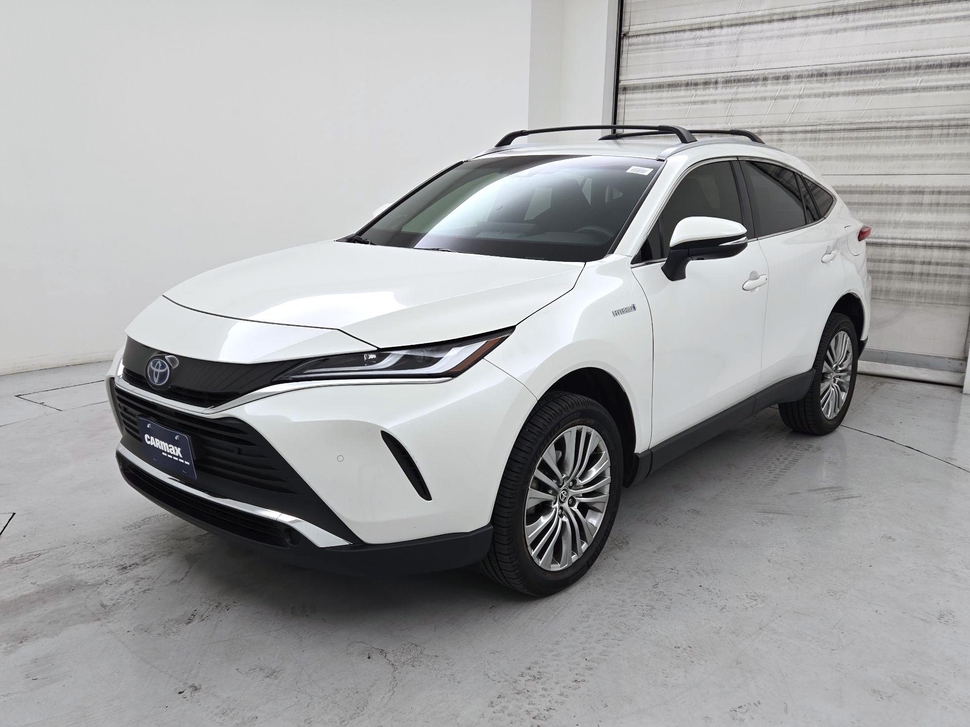 Thumbnail: 2021 Toyota Venza - 3